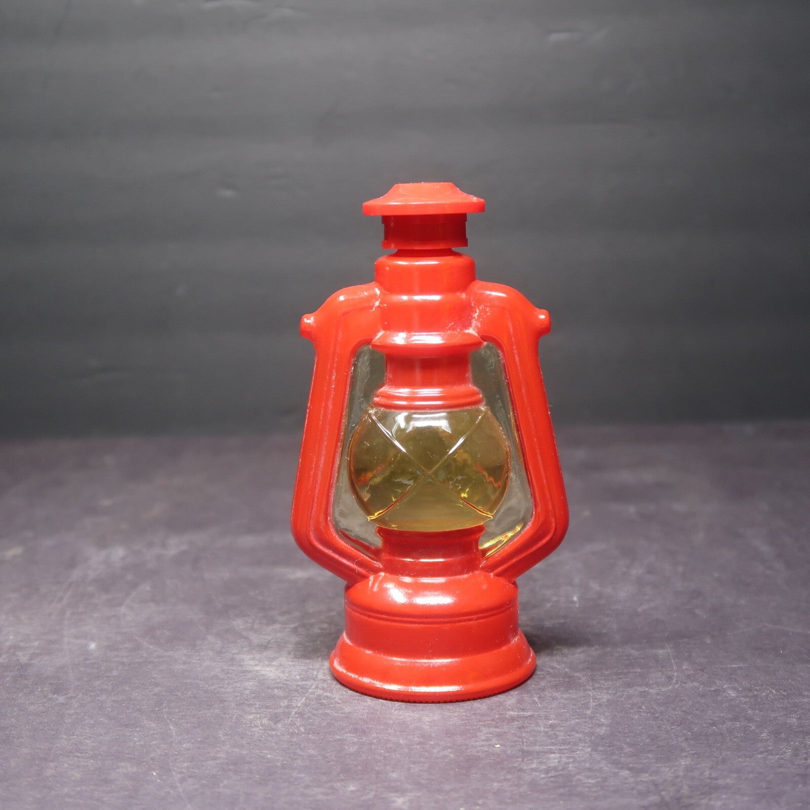 AVON Lantern Wild Country After Shave 4 fl oz 1970s Vintage
