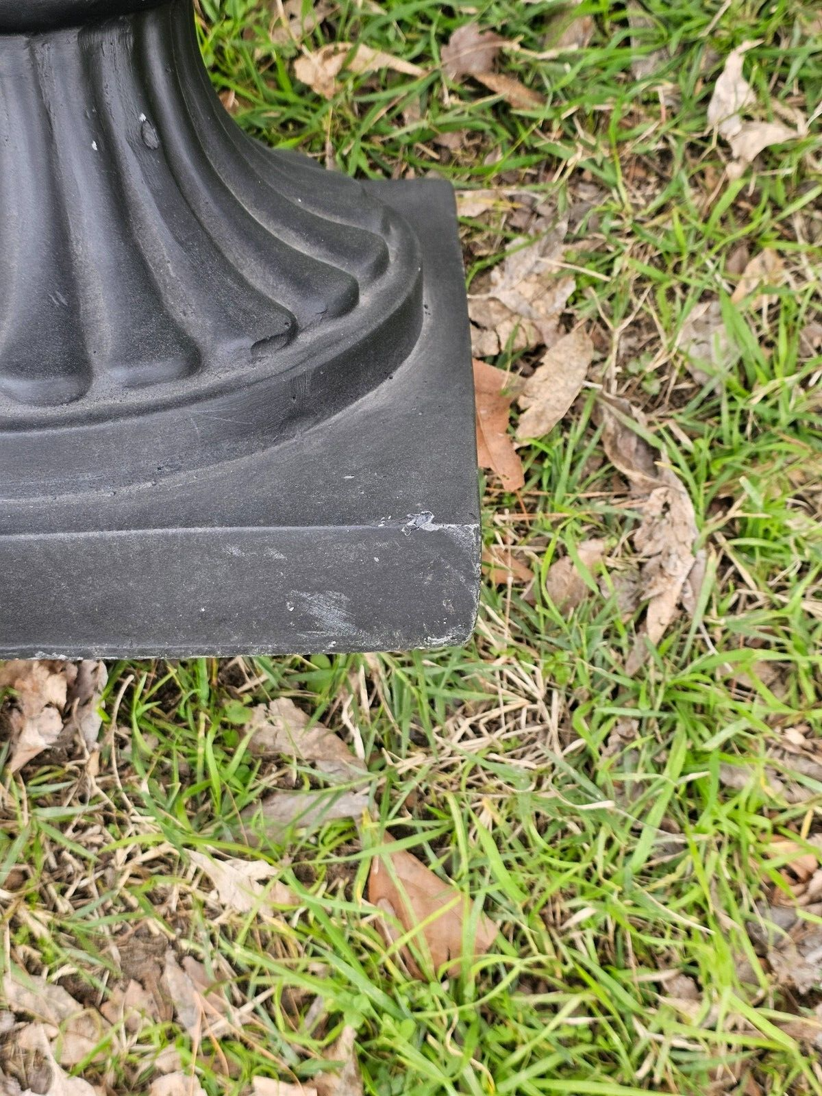 Fiber Clay Suffolk Urn Black Planter 22" Dia x 19" H