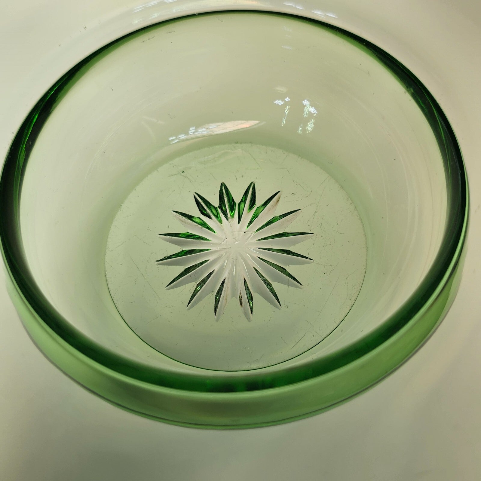 Heisey Gibson Girl Moongleam Green Rolled Edge Bowl