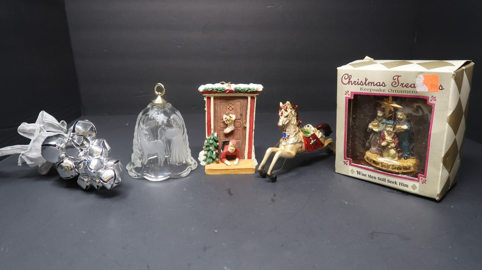 Mixed Lot 5 Christmas Ornaments Assorted