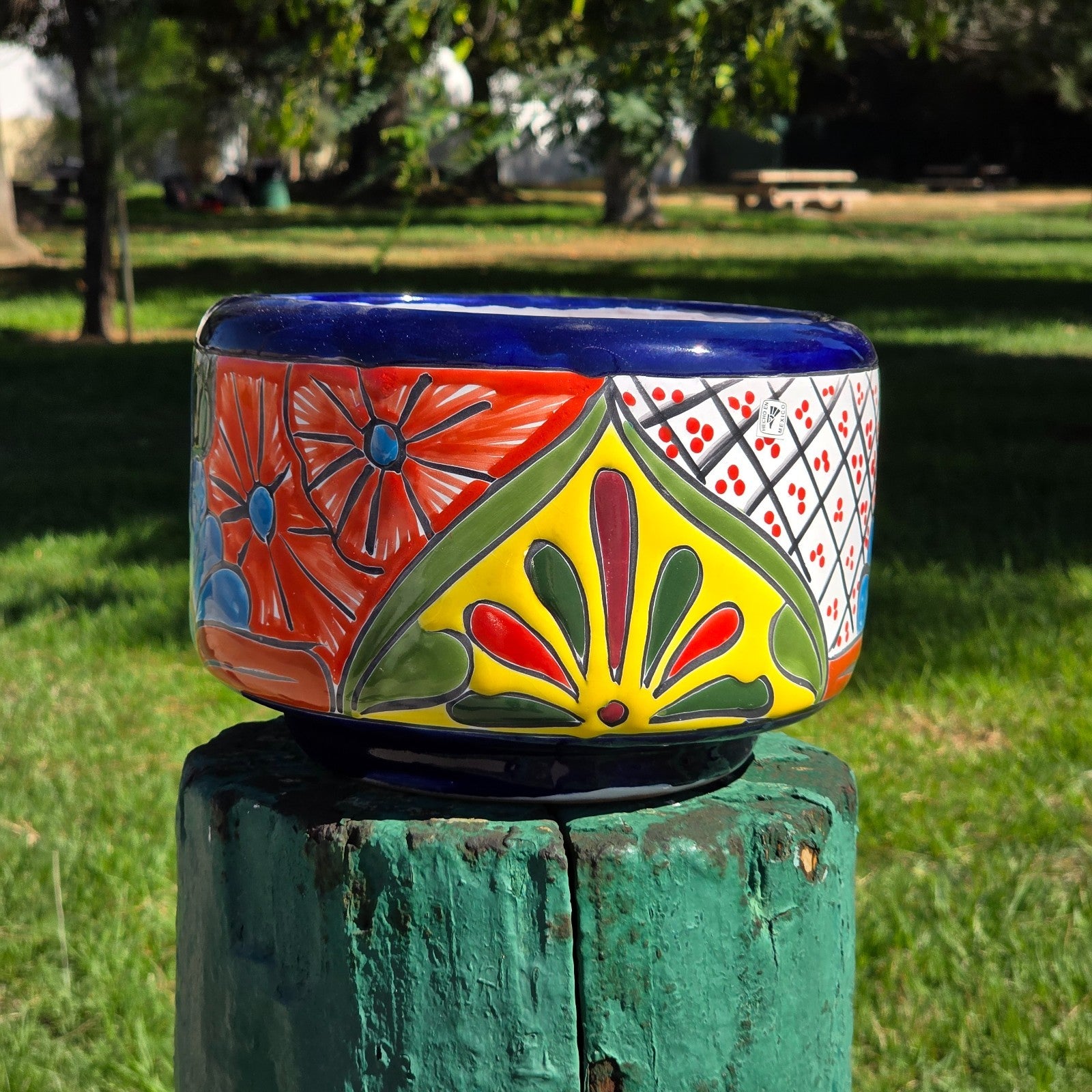 Mexican Talavera Style Hand-Painted Pottery Planter Pot 8.5"Dia x 6"H