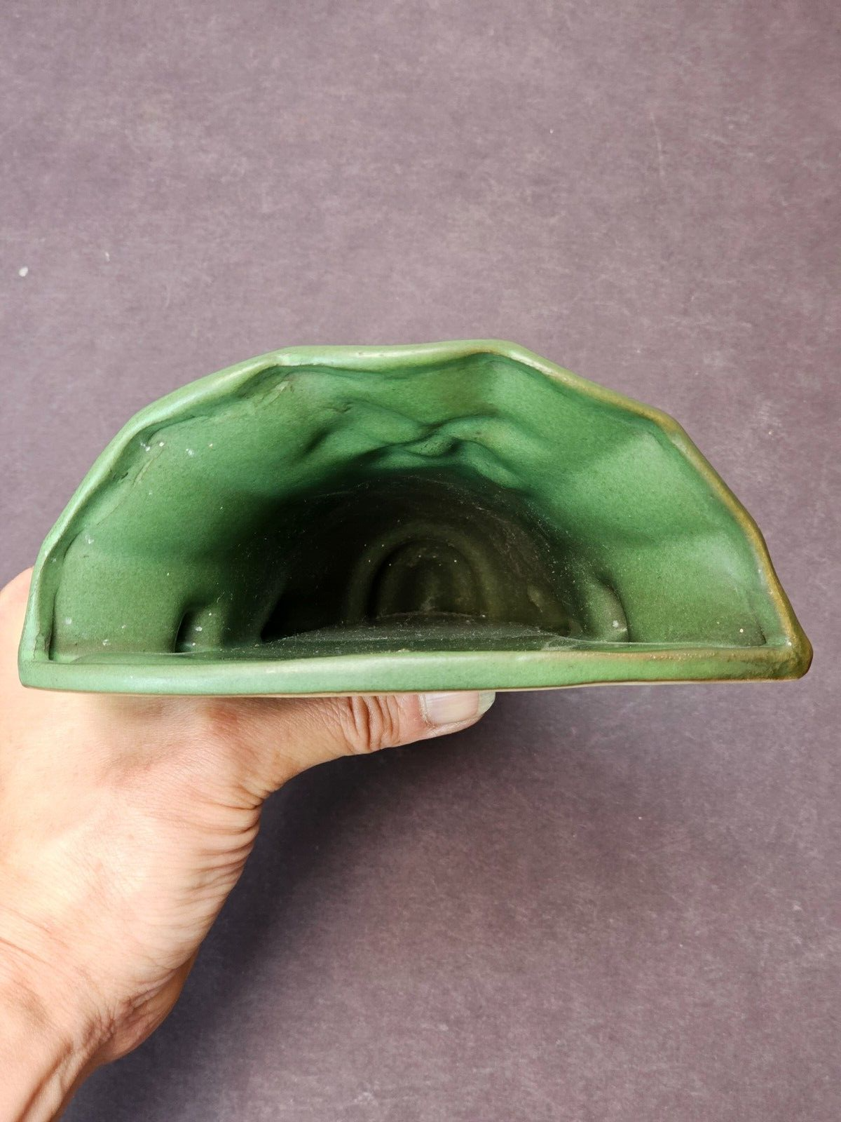 Roseville Iris Green Wall Pocket 1284-8 Reproduction