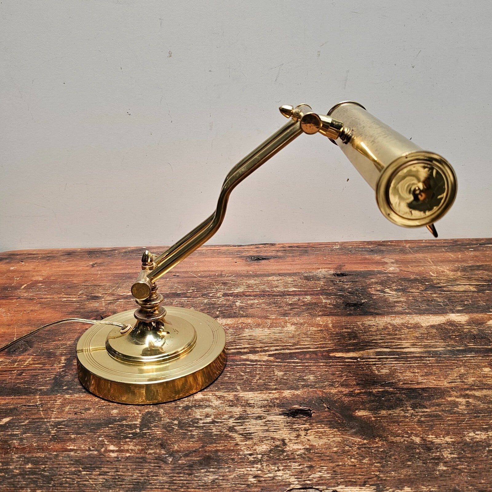Vintage Brass Finish Bankers Desk Lamp