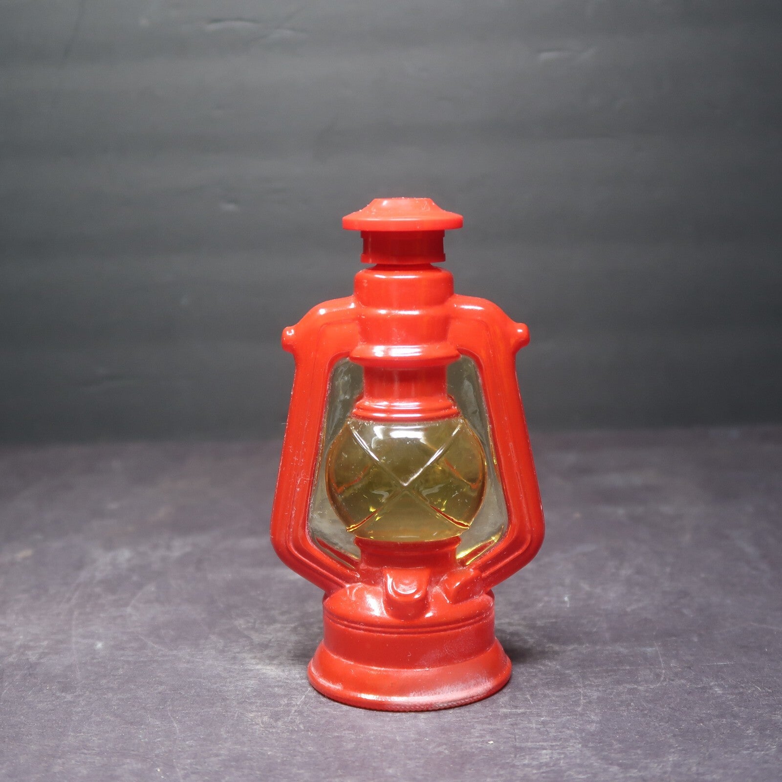 AVON Lantern Wild Country After Shave 4 fl oz 1970s Vintage