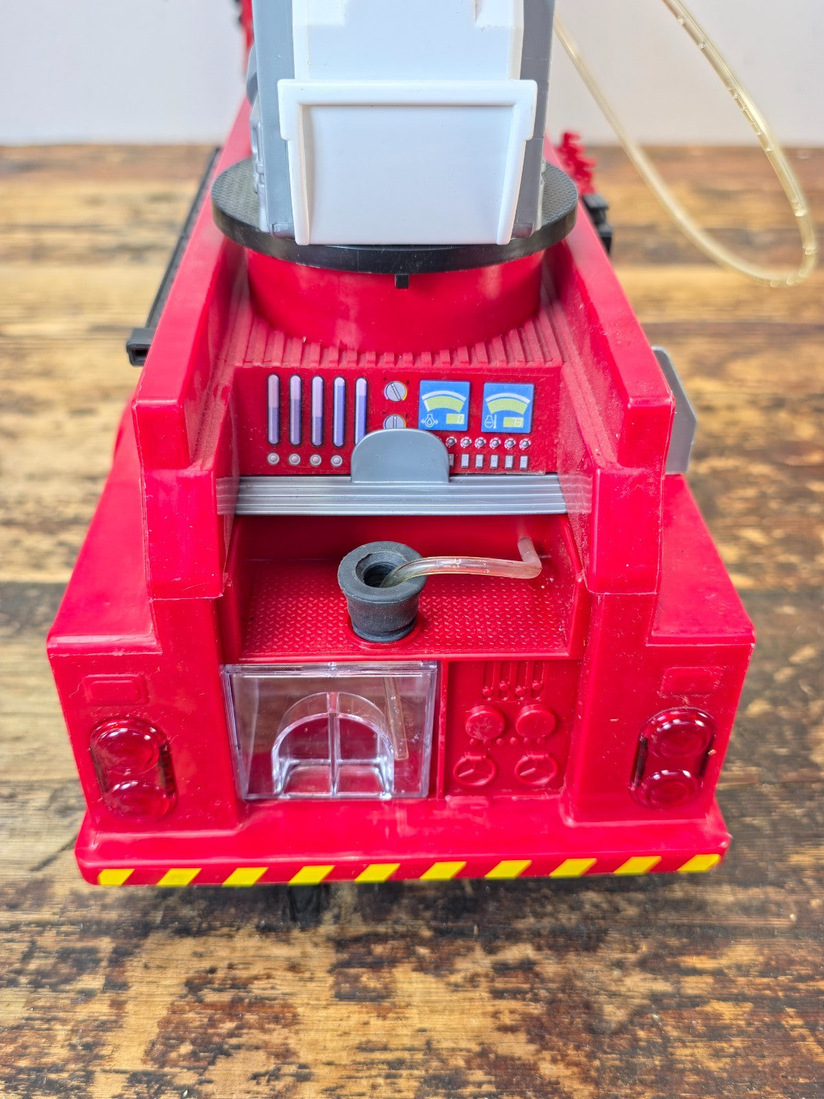 Dickie Toys Light & Sound Fire Rescue Truck No.35