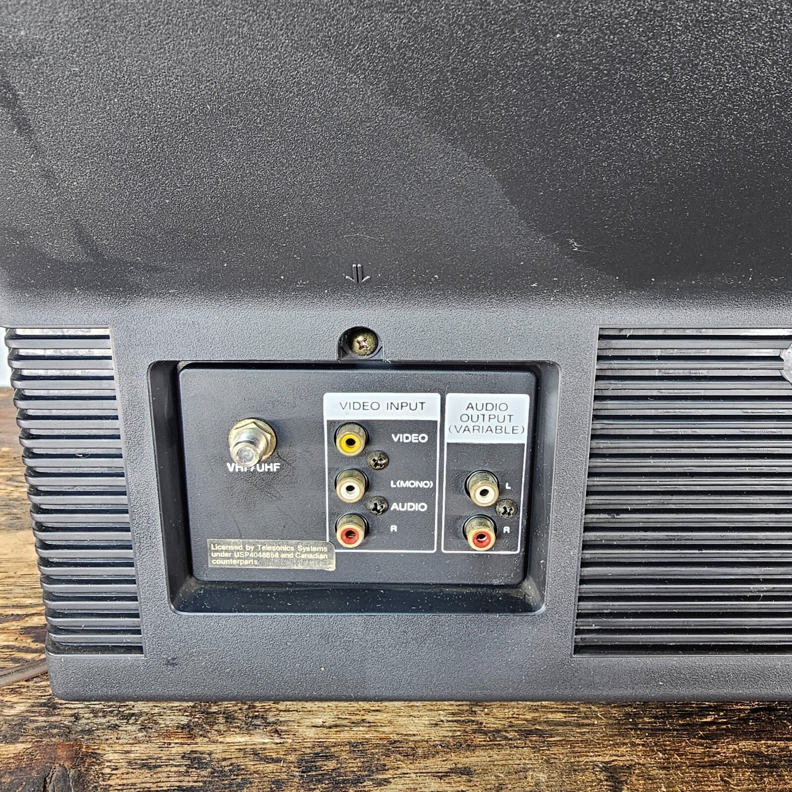 Sony Trinitron 27" Model KV-27TS20 Retro Gaming CRT TV 1990