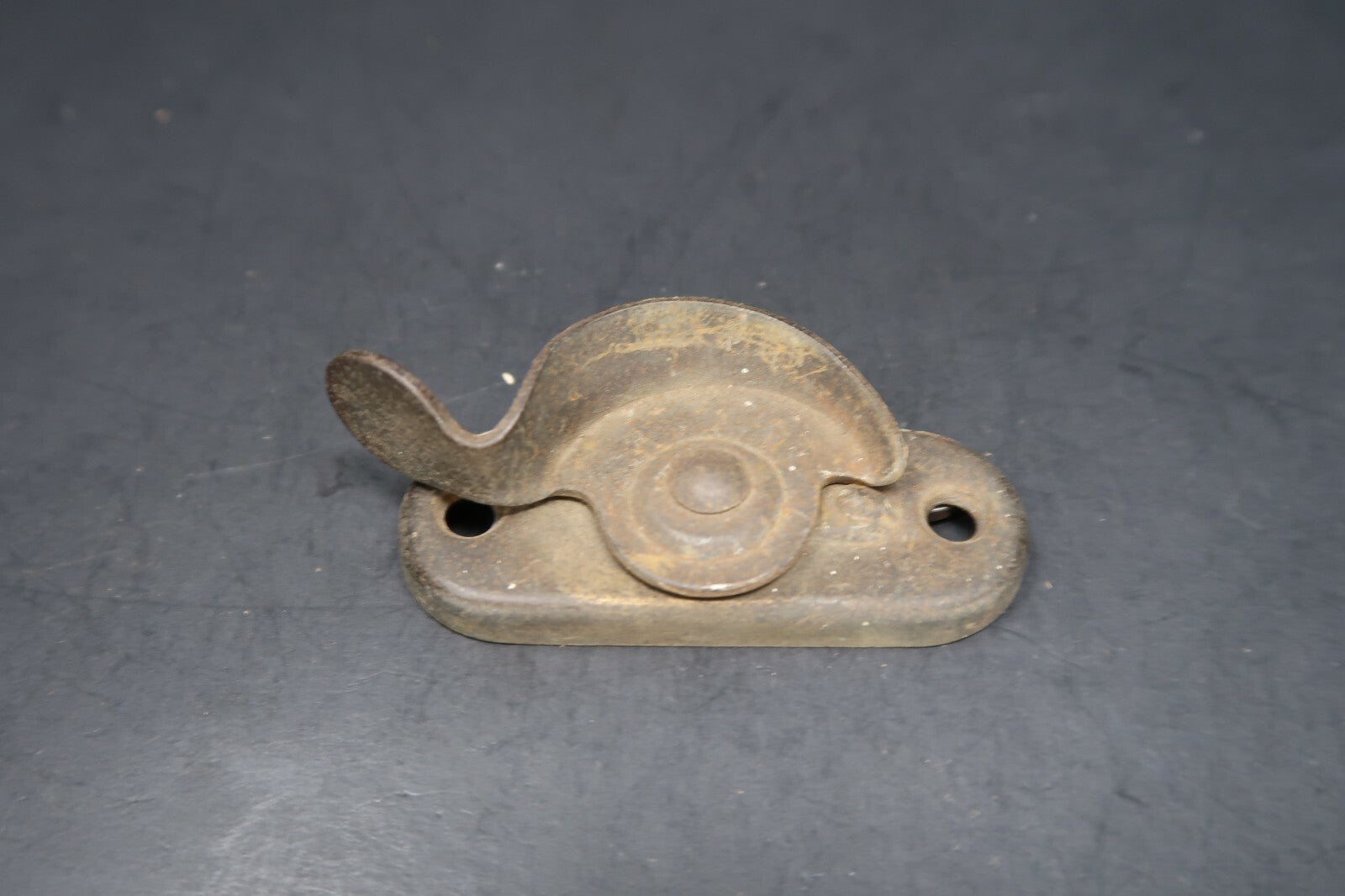 Vintage Window Latch Sash Lock With Lifter (T)