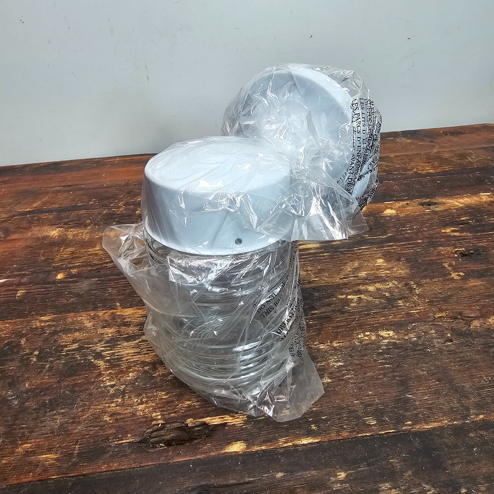 Hampton Bay 252-552 Outdoor Wall Light Fixture Jar Style White