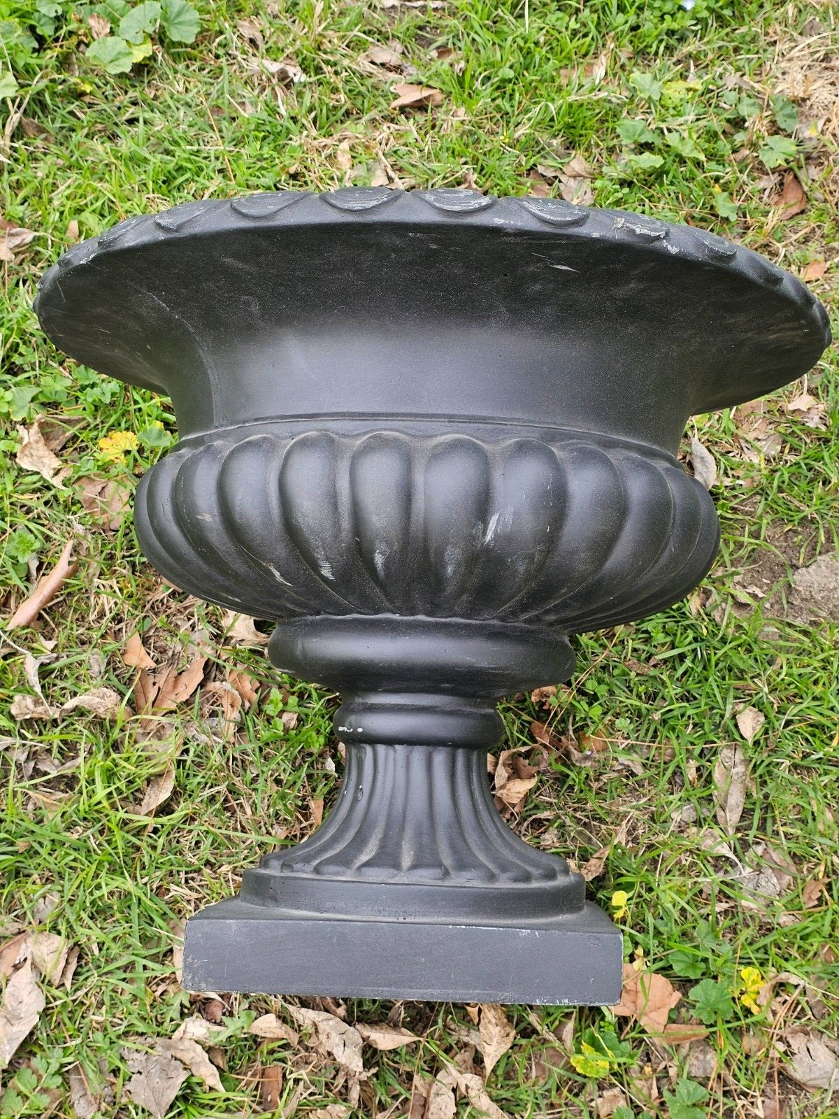 Fiber Clay Suffolk Urn Black Planter 22" Dia x 19" H
