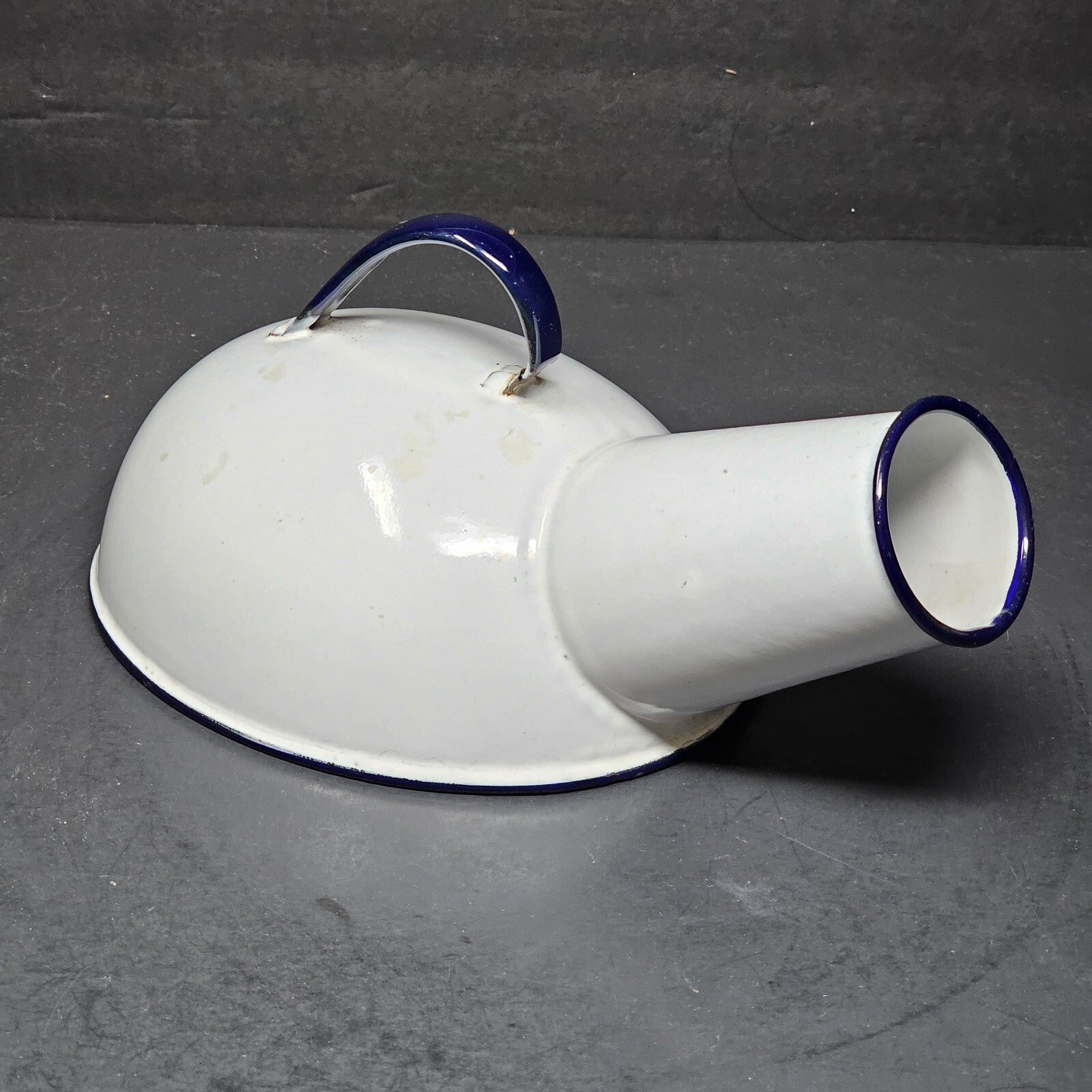 Vintage Cesco Columbian Hospital Enamel Urinal