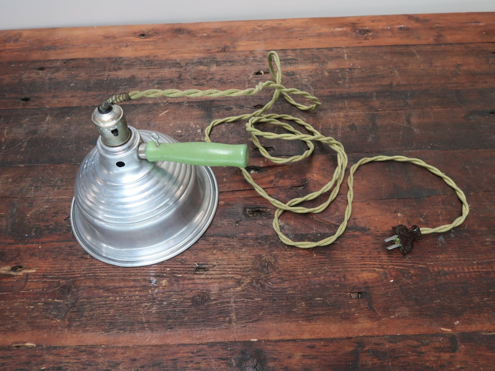 Vintage Heat Spot Light Applicator With Cloth Cord