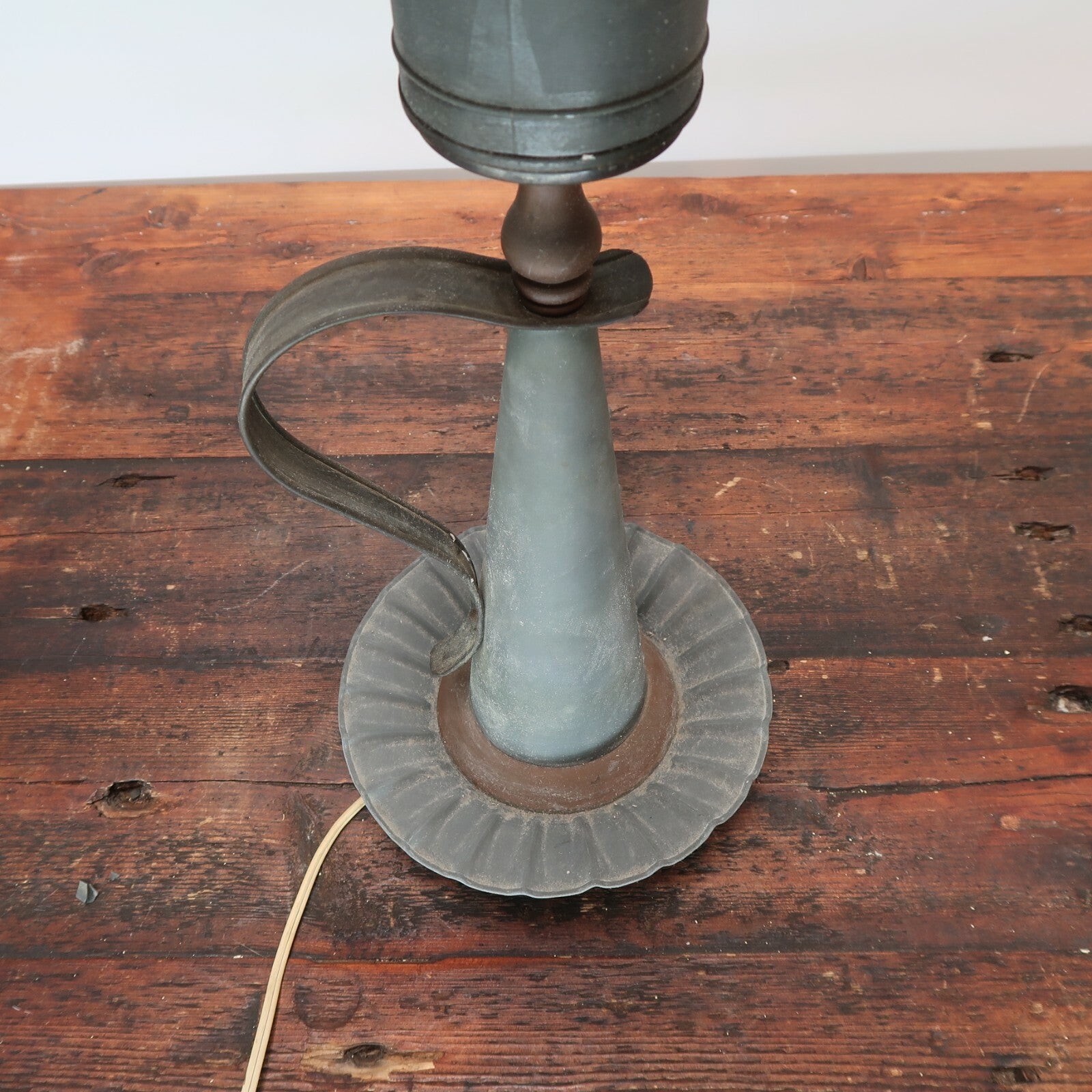 Antique Brass Table Lamp With Handle Rustic Patina 7" x 7" x 27.5"