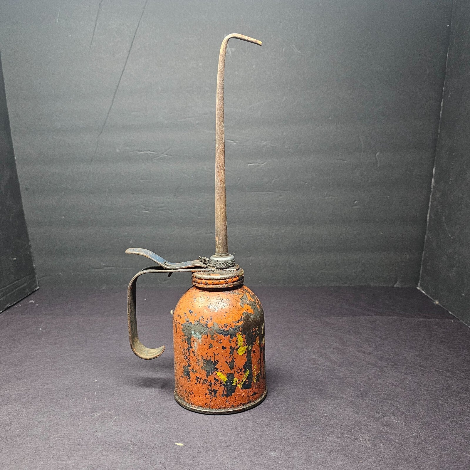 Vintage Eagle Oiler