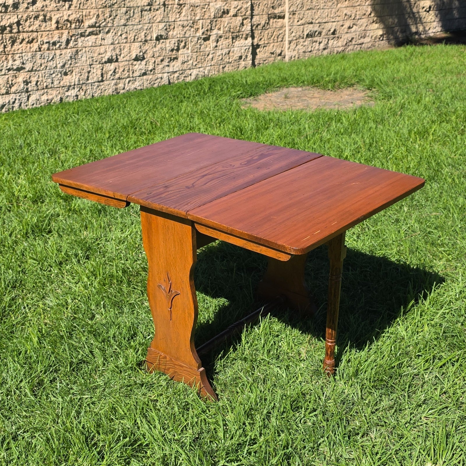 Arts & Crafts / Mission Style Drop Leaf Table Solid Pine & Oak Hand Carved c1930