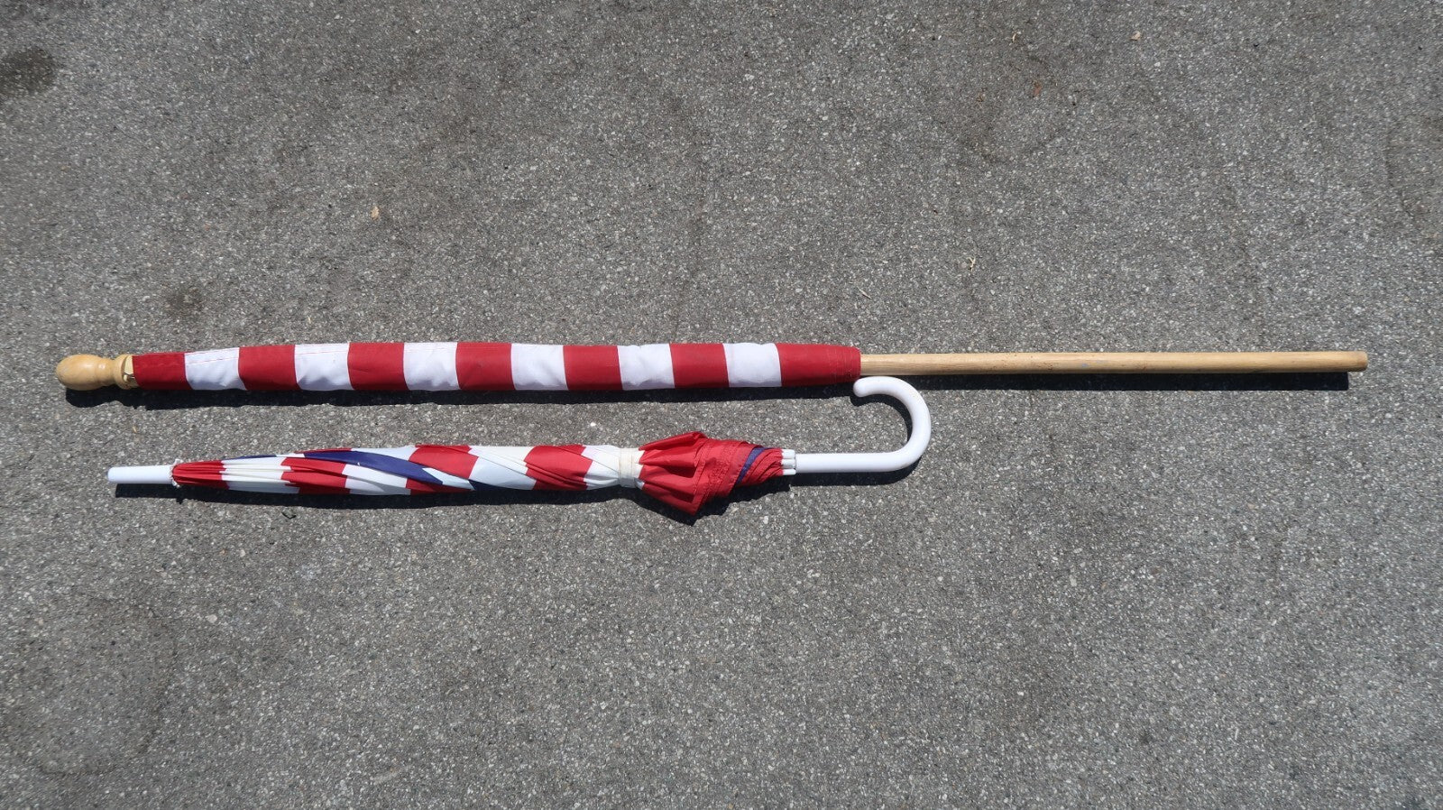 Set of 2 American Flag 30" x 51" With Pole & Estée Lauder American Flag Umbrella
