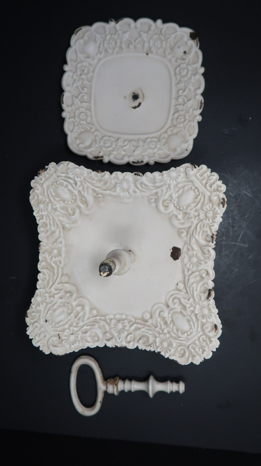 Two Tier Rustic Metal Serving Tray Farmhouse Floral Shabby Chic H 11.5"