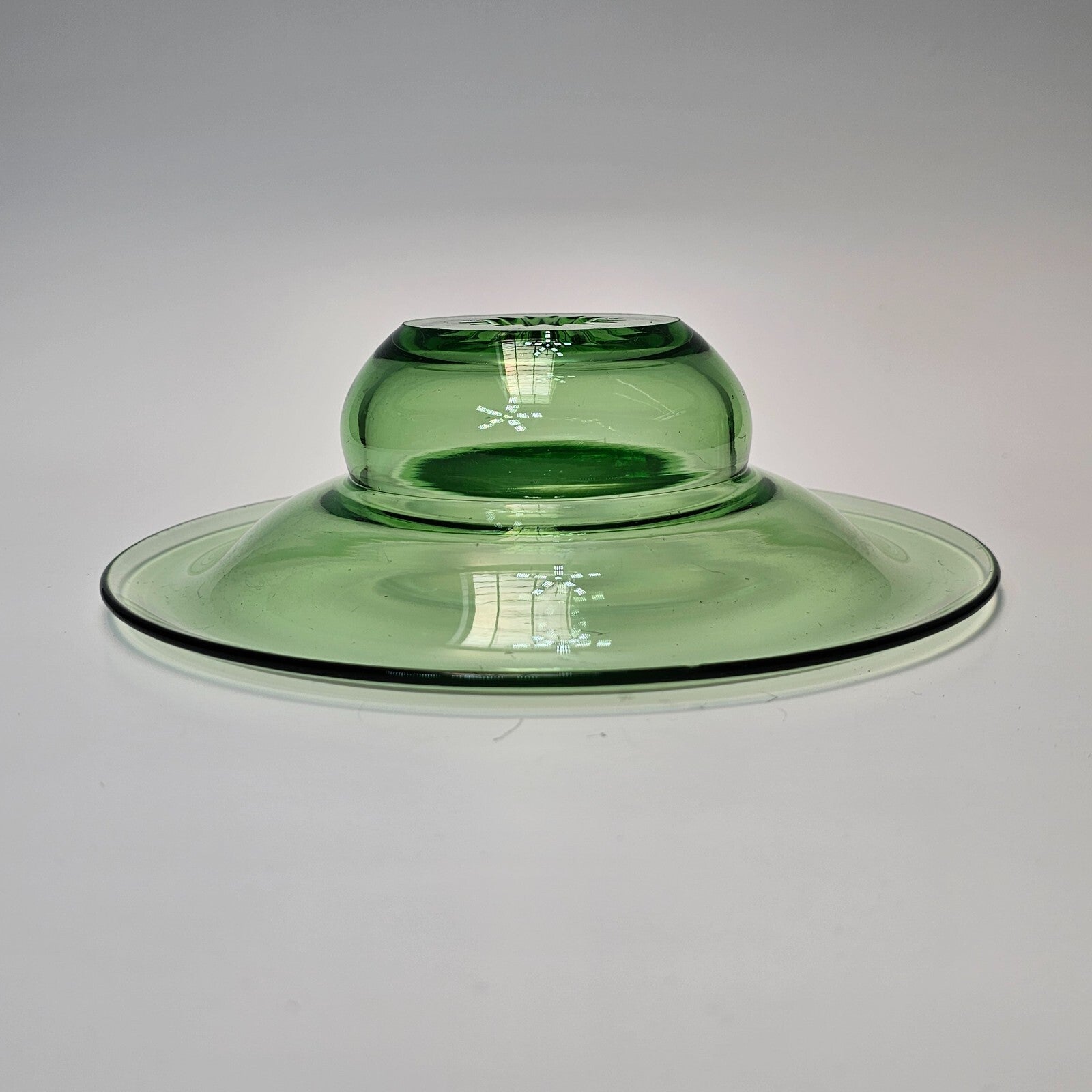 Heisey Gibson Girl Moongleam Green Rolled Edge Bowl