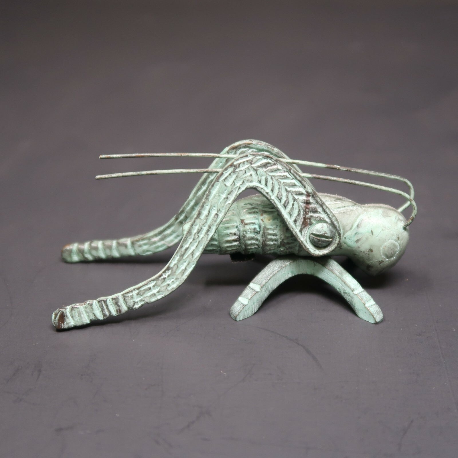 Vintage Metal Grasshopper Green Patina L 4"