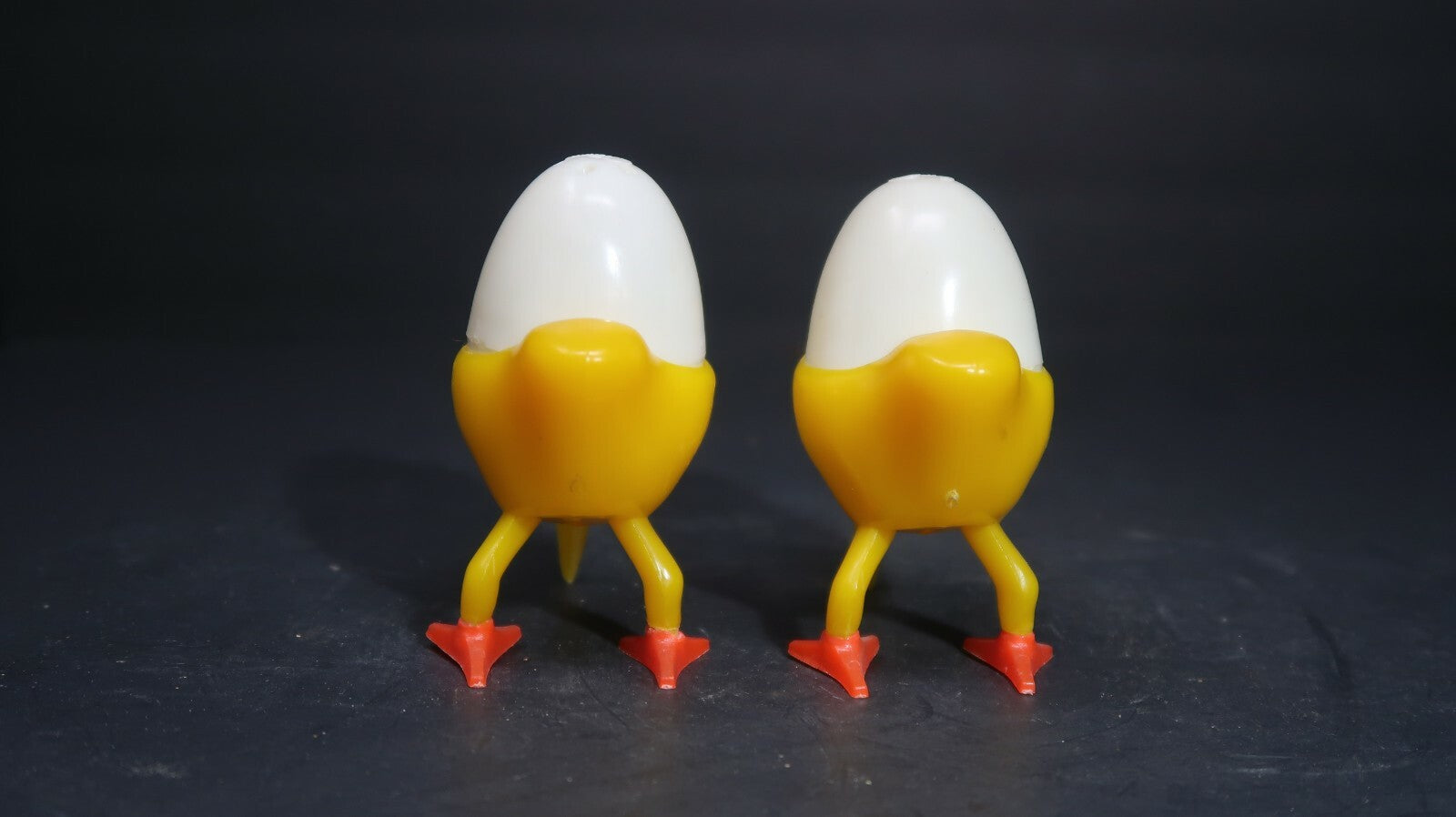 1960's Cute Vintage Yellow Birds and Eggs Salt and Pepper Shakers Plastic