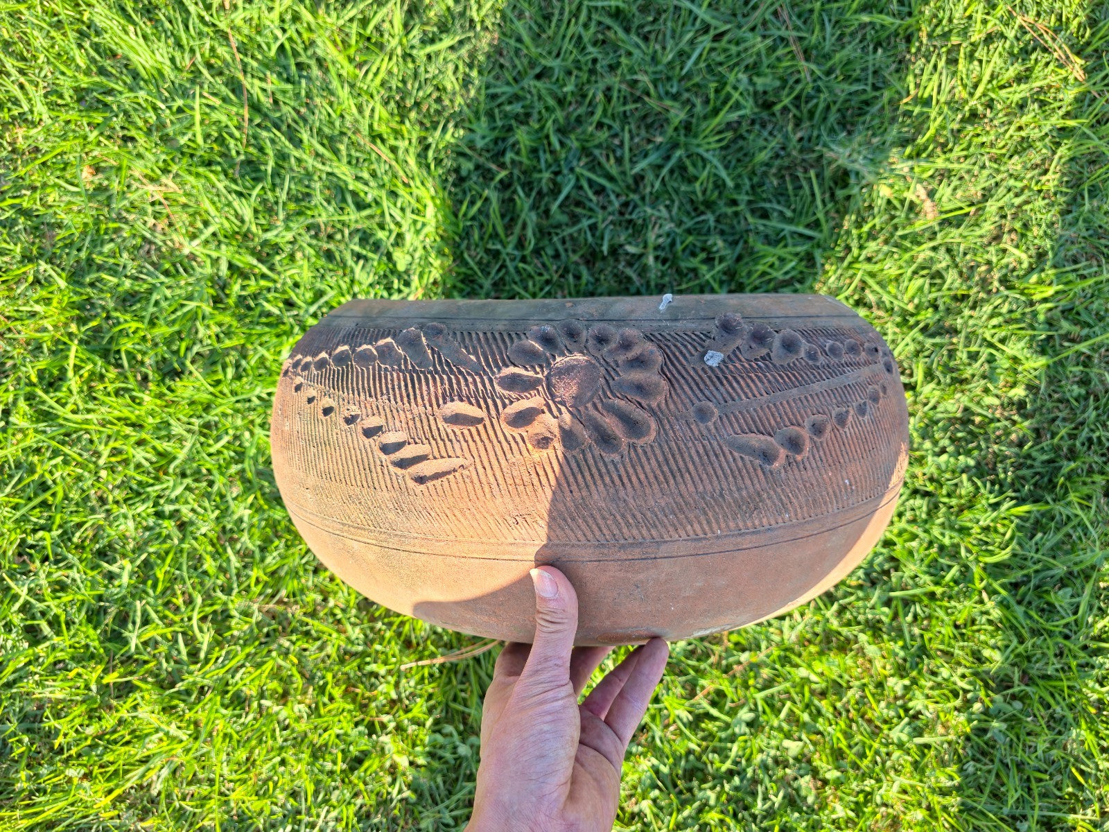 Vintage Mexican Hand-Etched Terracotta Hose Holder Pot 18"Dia x 8.5"H