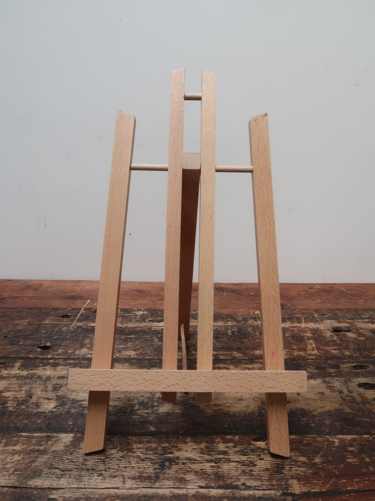 Small Wood Easel Tabletop Easel Stand 15.5" x 8.5" x 1.5" (Set of 2)