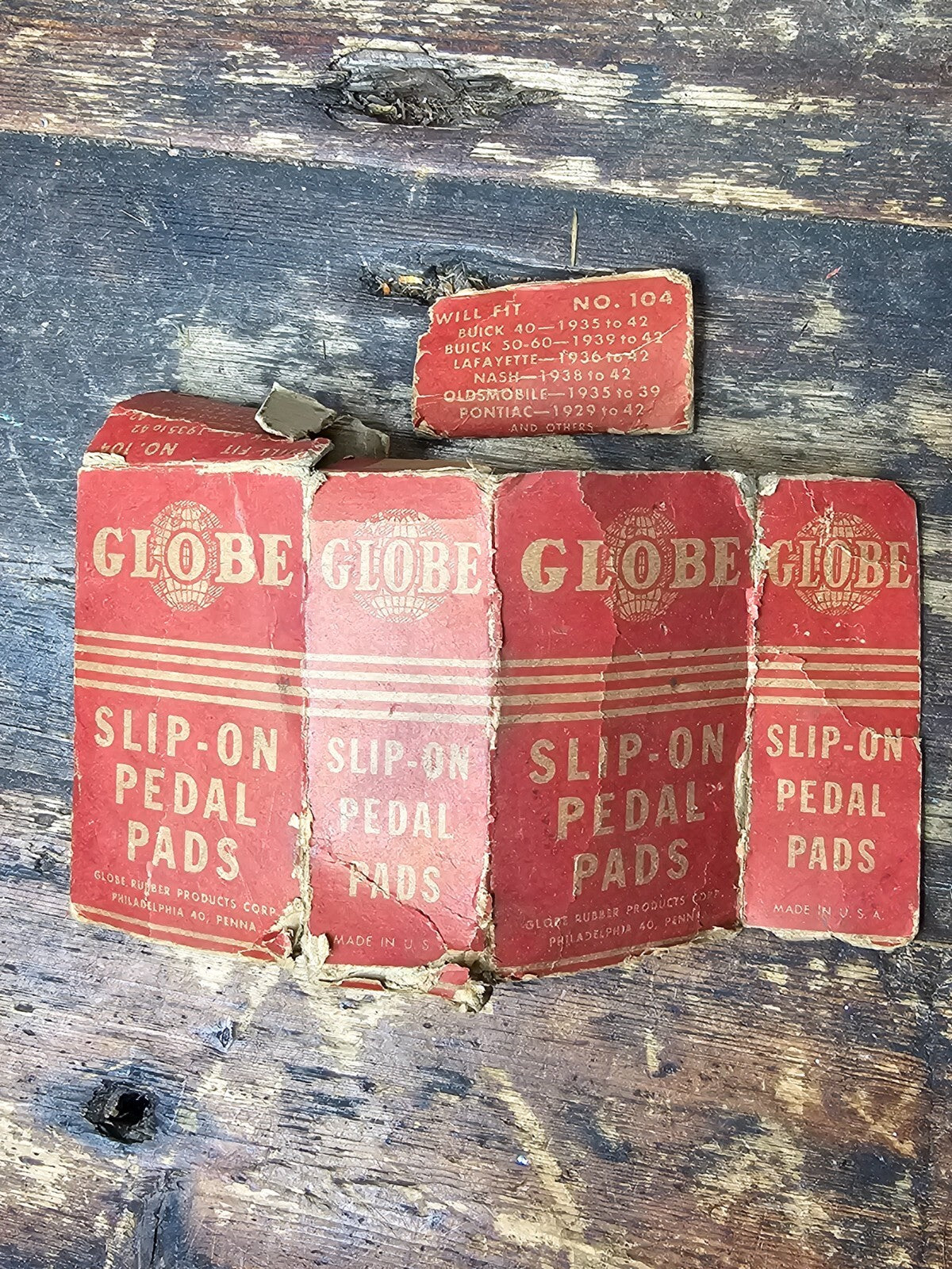Globe Slip-On Pedal Pads No. 104