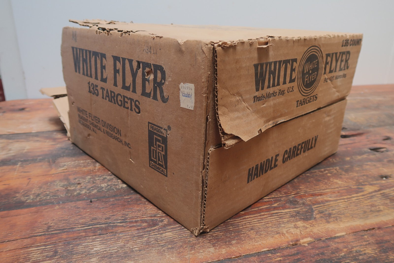 Vintage WHITE FLYER 135 Targets Clay Pigeon Flying Target Skeet Trapshooting