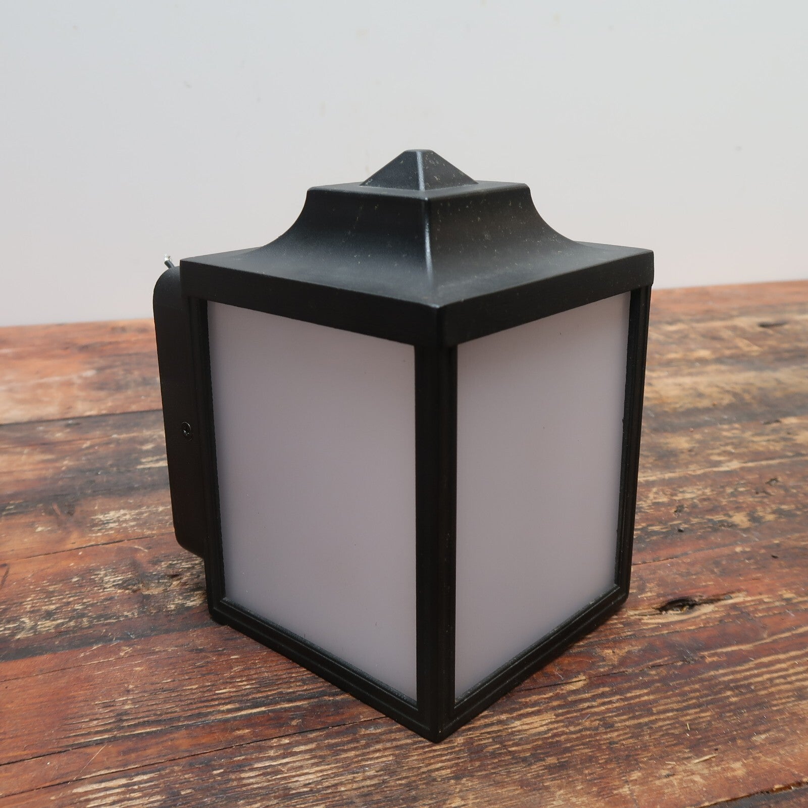 Outdoor LED Wall Light Fixture Porch Patio Lantern Lamp