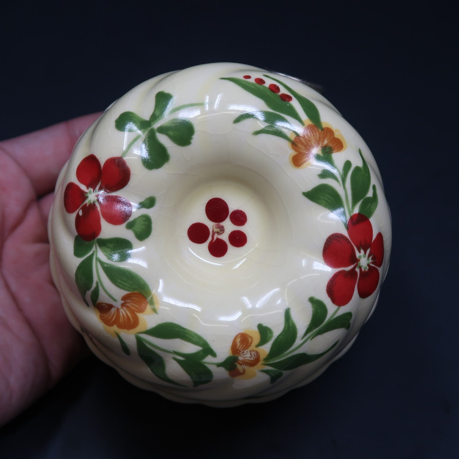 Teleflora Wall Planter Floral Handpainted in Portugal 4.5" x 4.5" x 3.25"