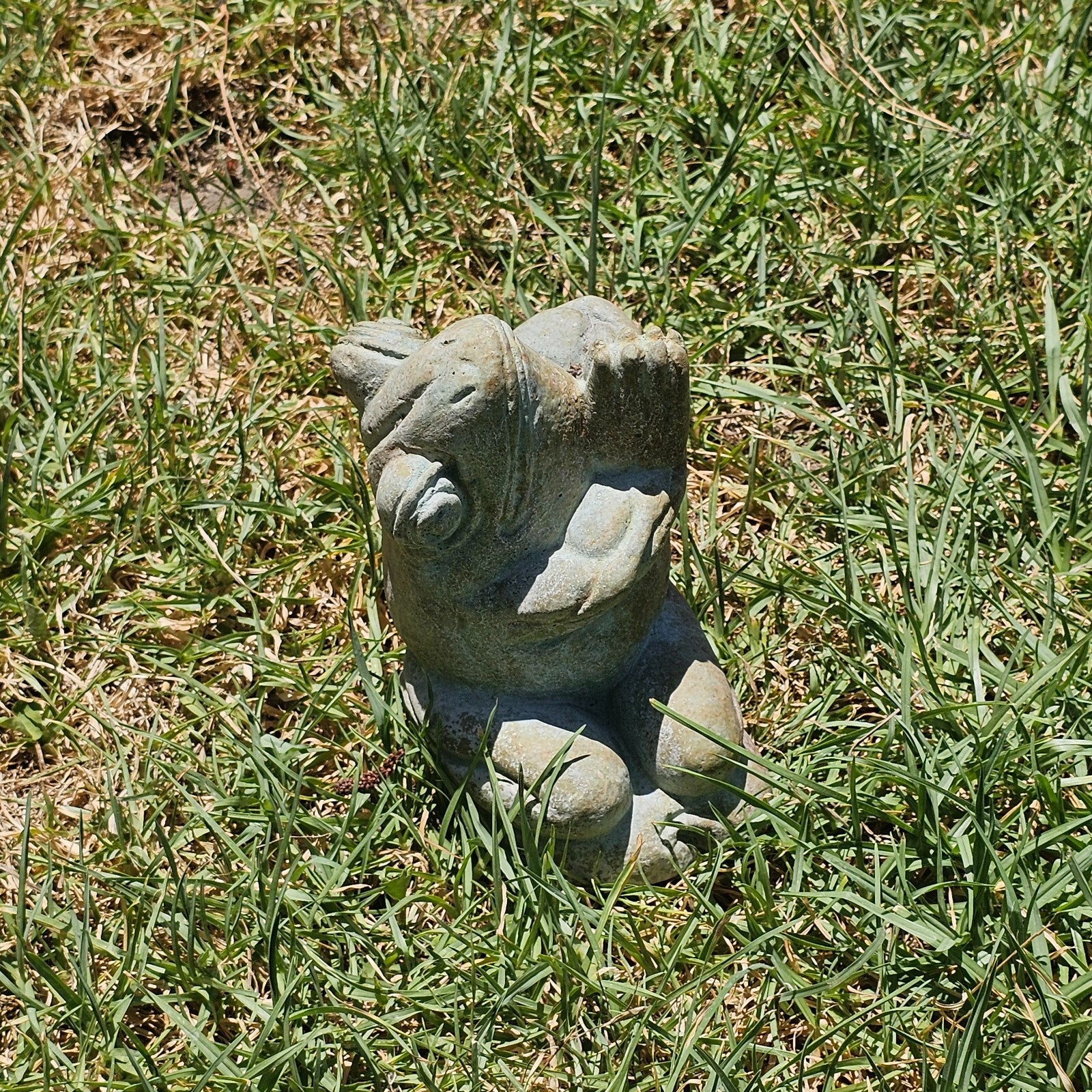 Concrete Yoga Frog Weathered Garden Statue Decor 4" x 4" x 7" H