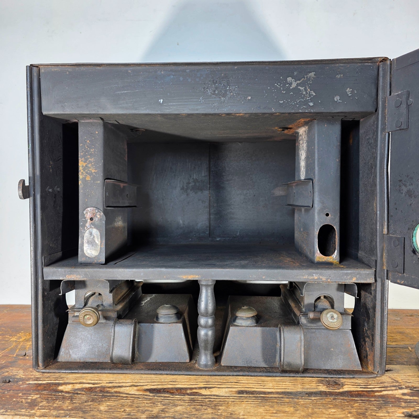 Antique Rippingille’s No.630 Paraffin Stove / Oven