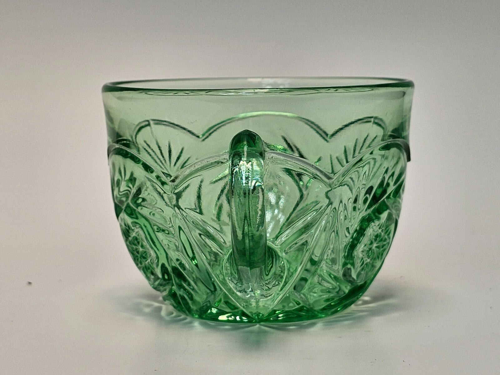 Heisey Pinwheel and Fan Green Moongleam Punch Cup