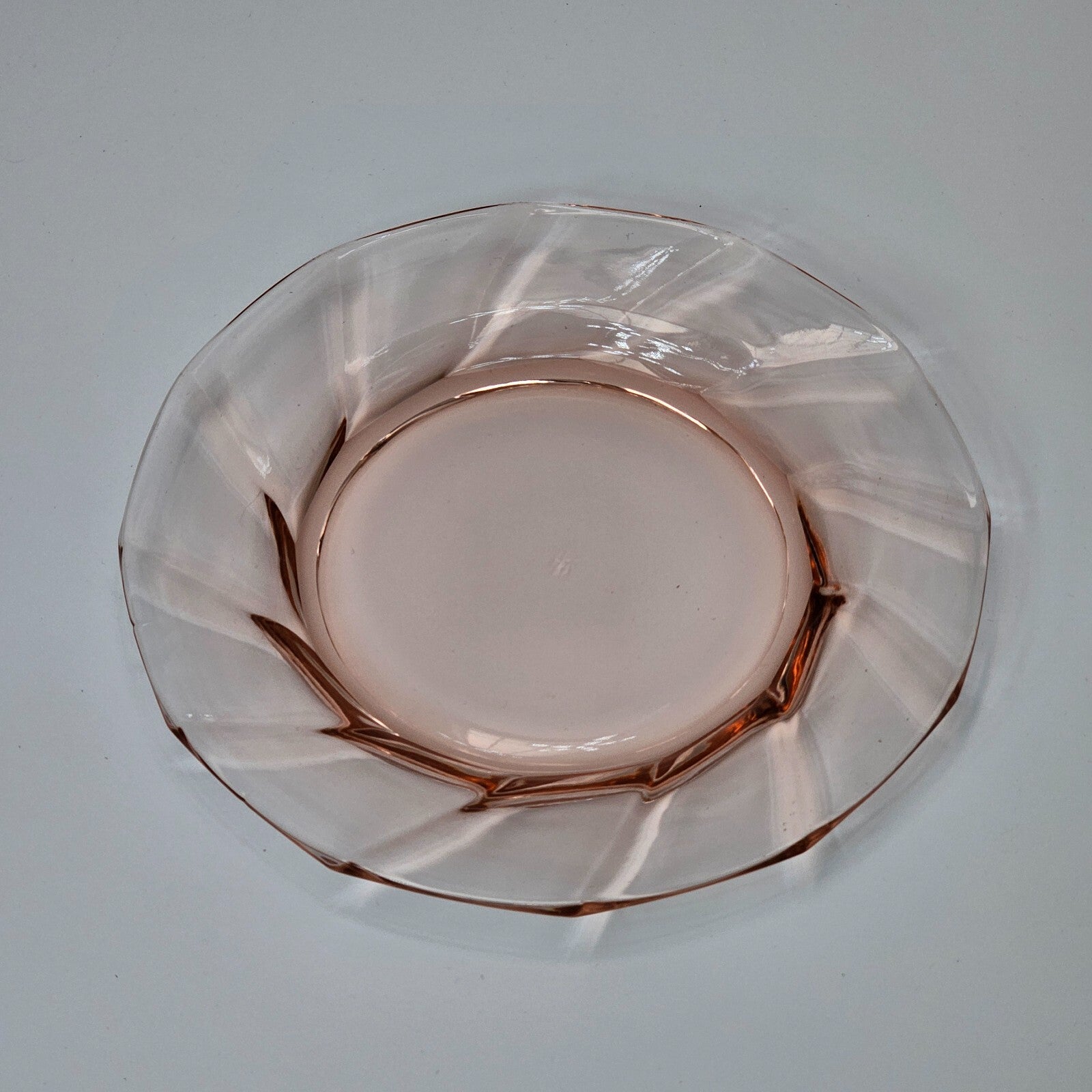 Heisey 5 7/8" Twist Pink Flamingo Glass Bread & Butter Plate