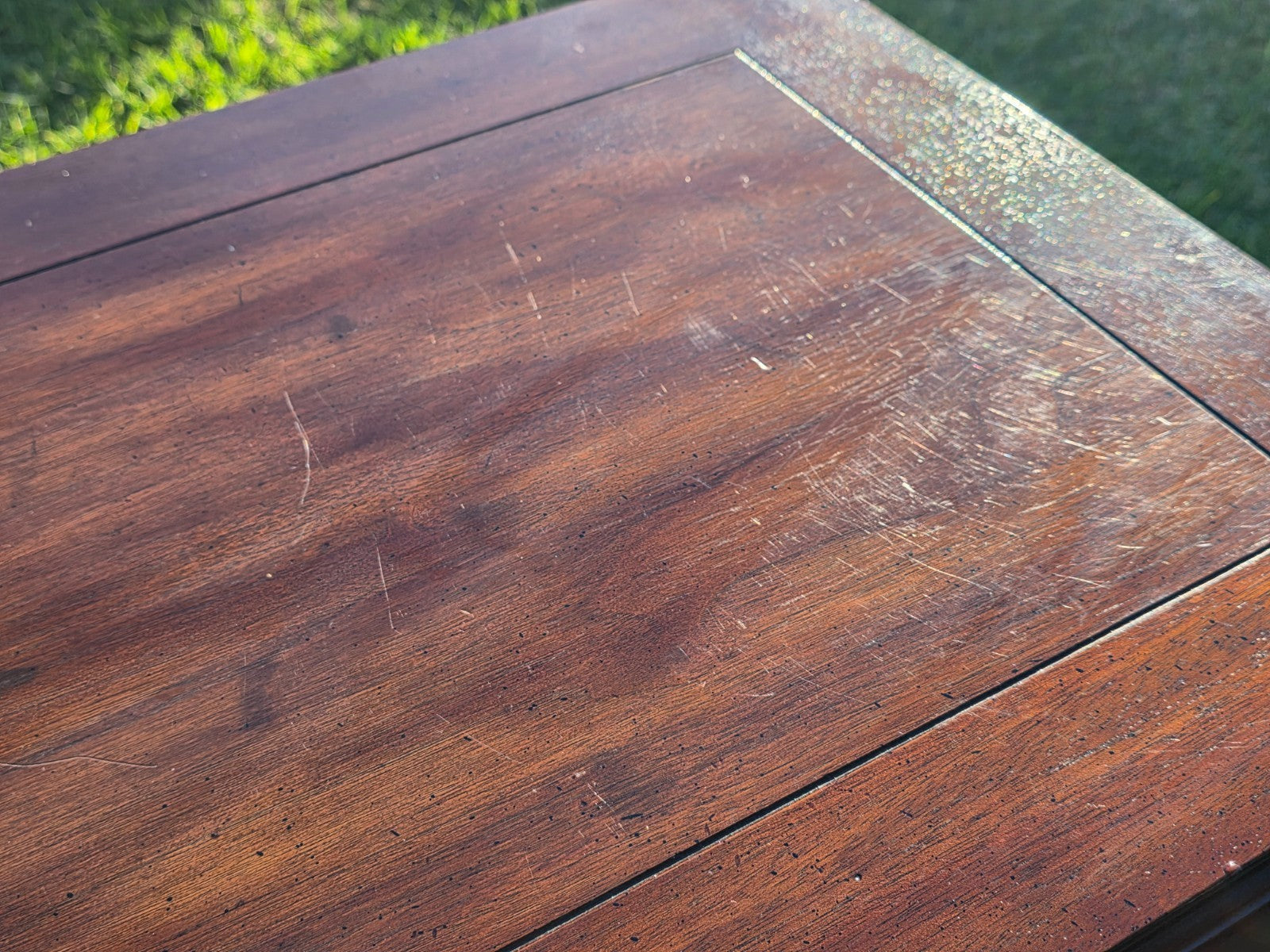 Pair of Henredon Wooden Side Tables / End Tables