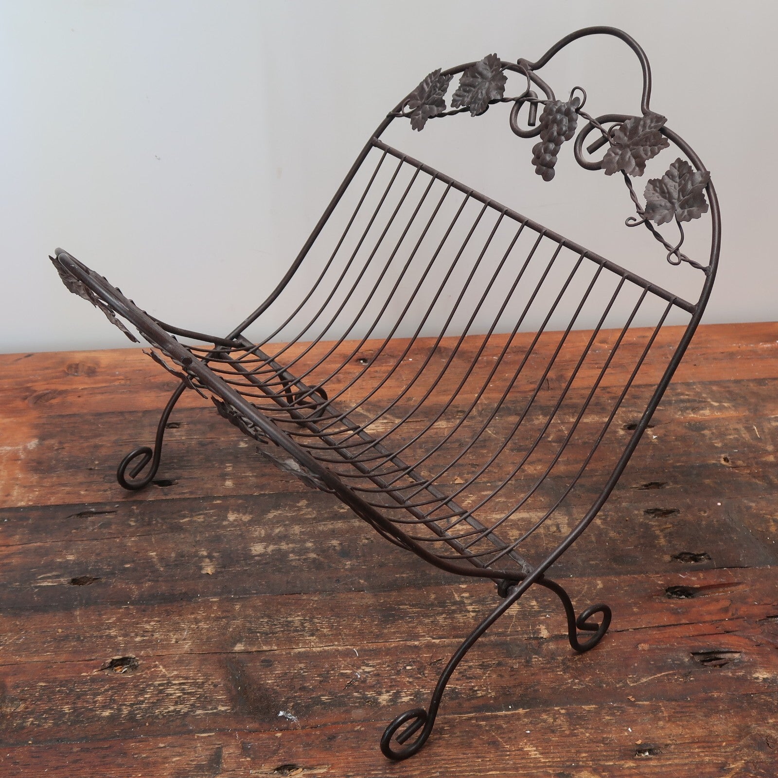 Dark Brown Iron Wire Magazine Rack Grapes H 15.5" x W 16" x D 18.5"