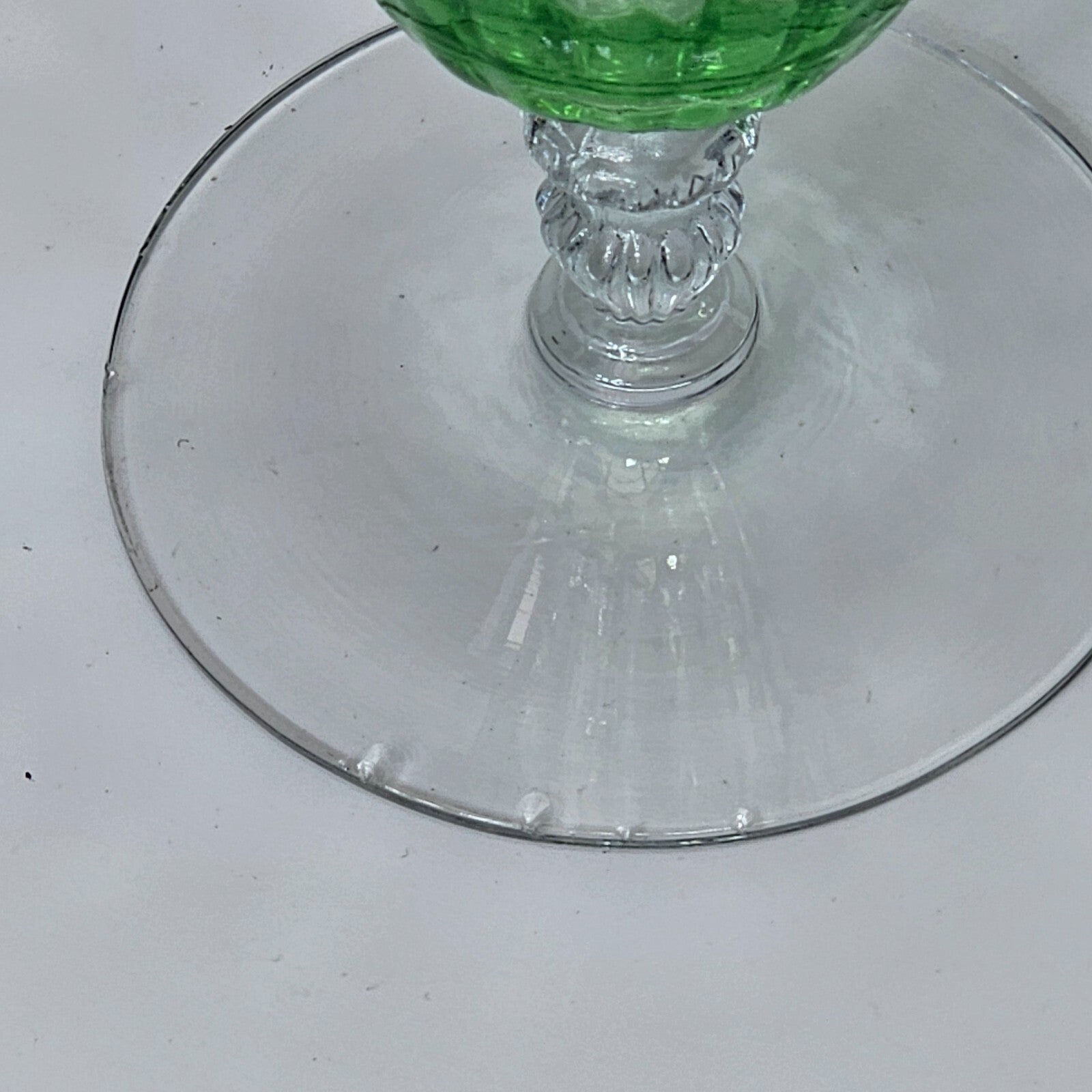 Huntington Glass X101 Green Iced Tea / Water 7.5" H (B)