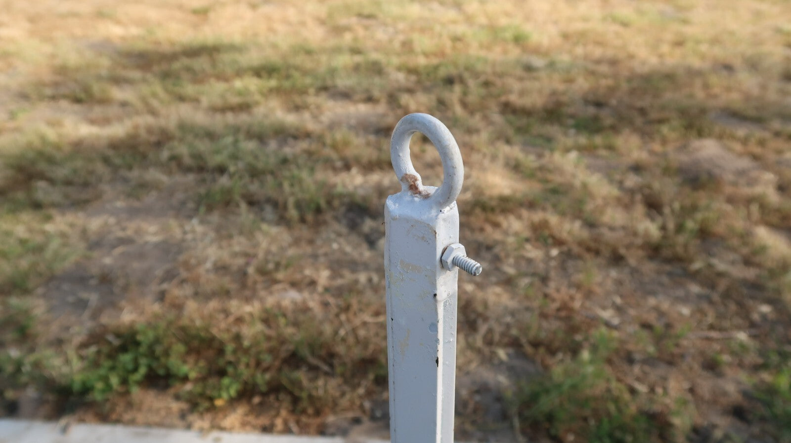 2 Vintage Free Standing Steel Stanchions 40.5" White Aisle Divider (D)