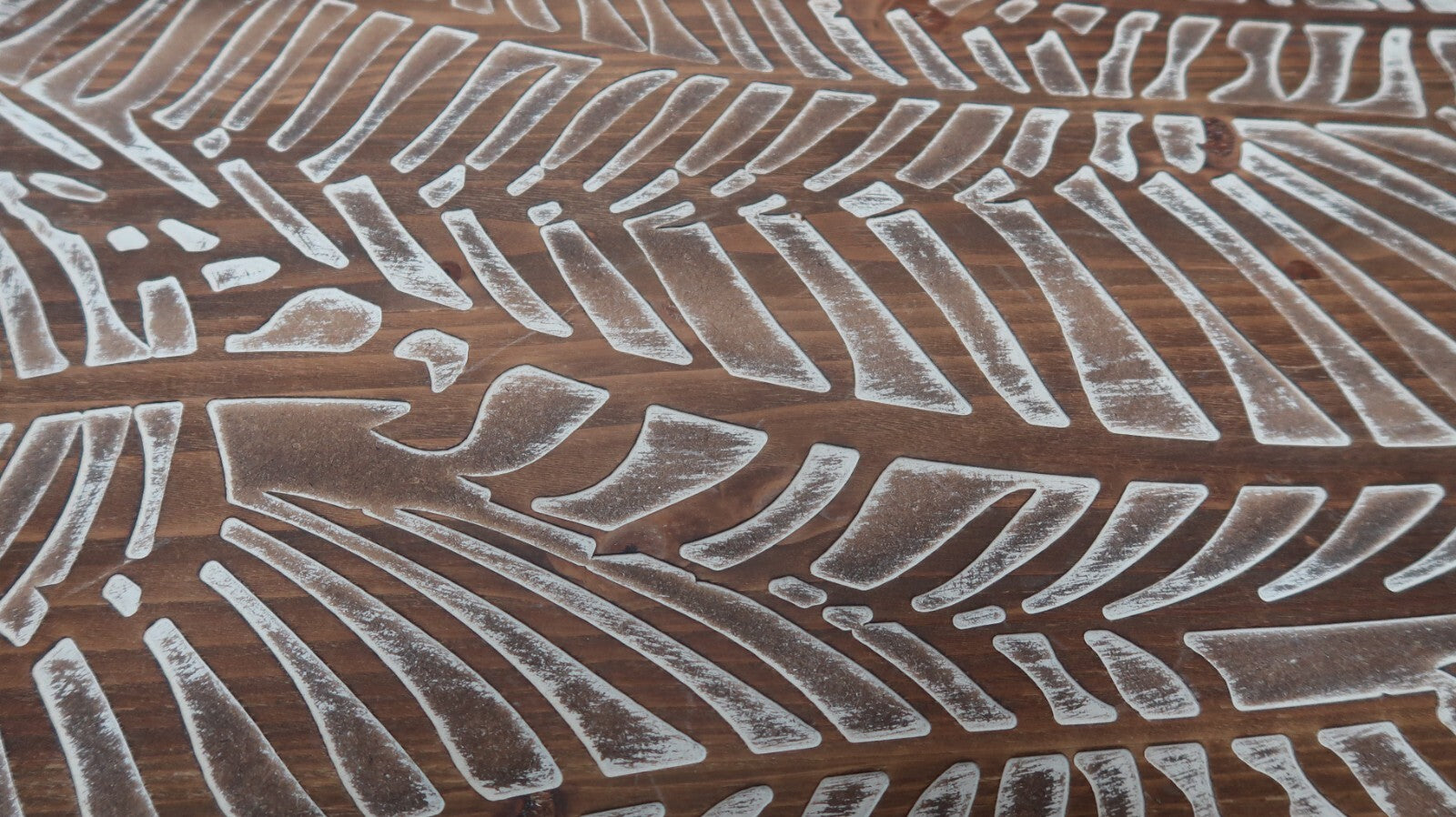 Leaf Design Wood Wall Decor 31" H x W 16" x 1" D