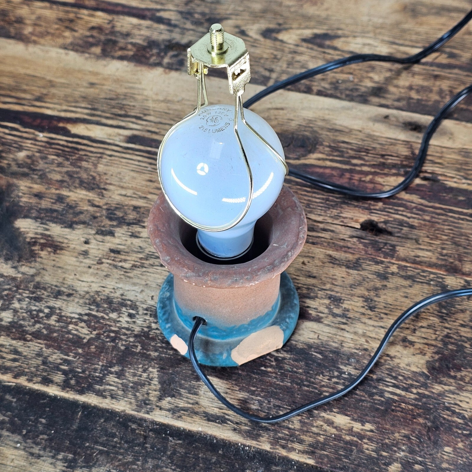 Small Pottery Table Lamp With Metal Shade 8.5"H (Has Damage)