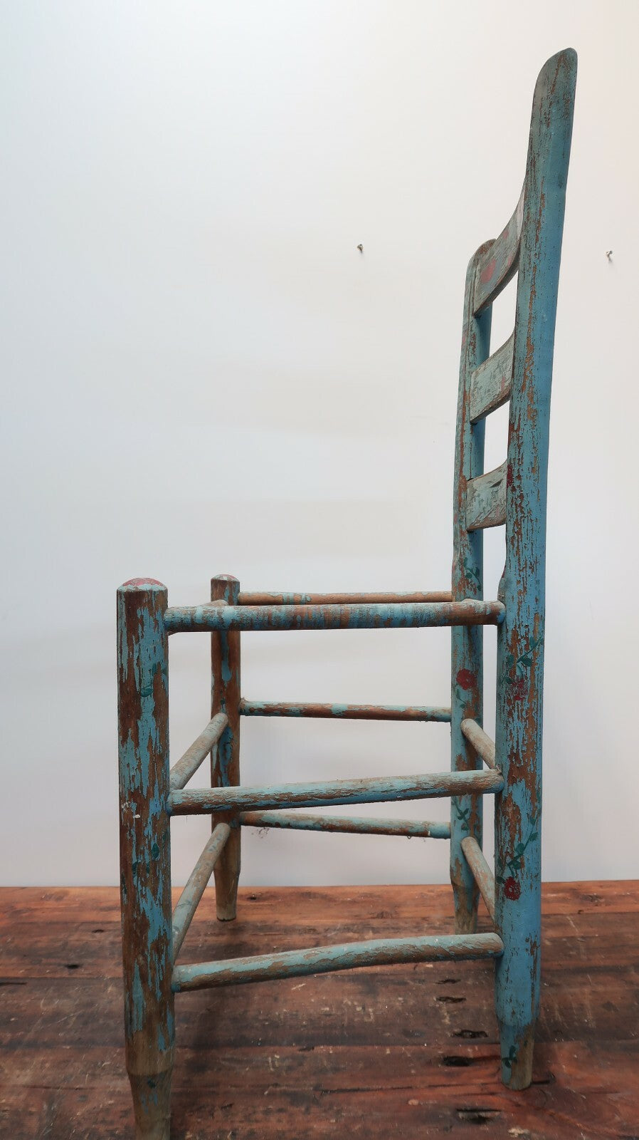 Vintage Ladder Back Dining Wooden Chair Farmhouse Rustic Hand Painted H 34.5"