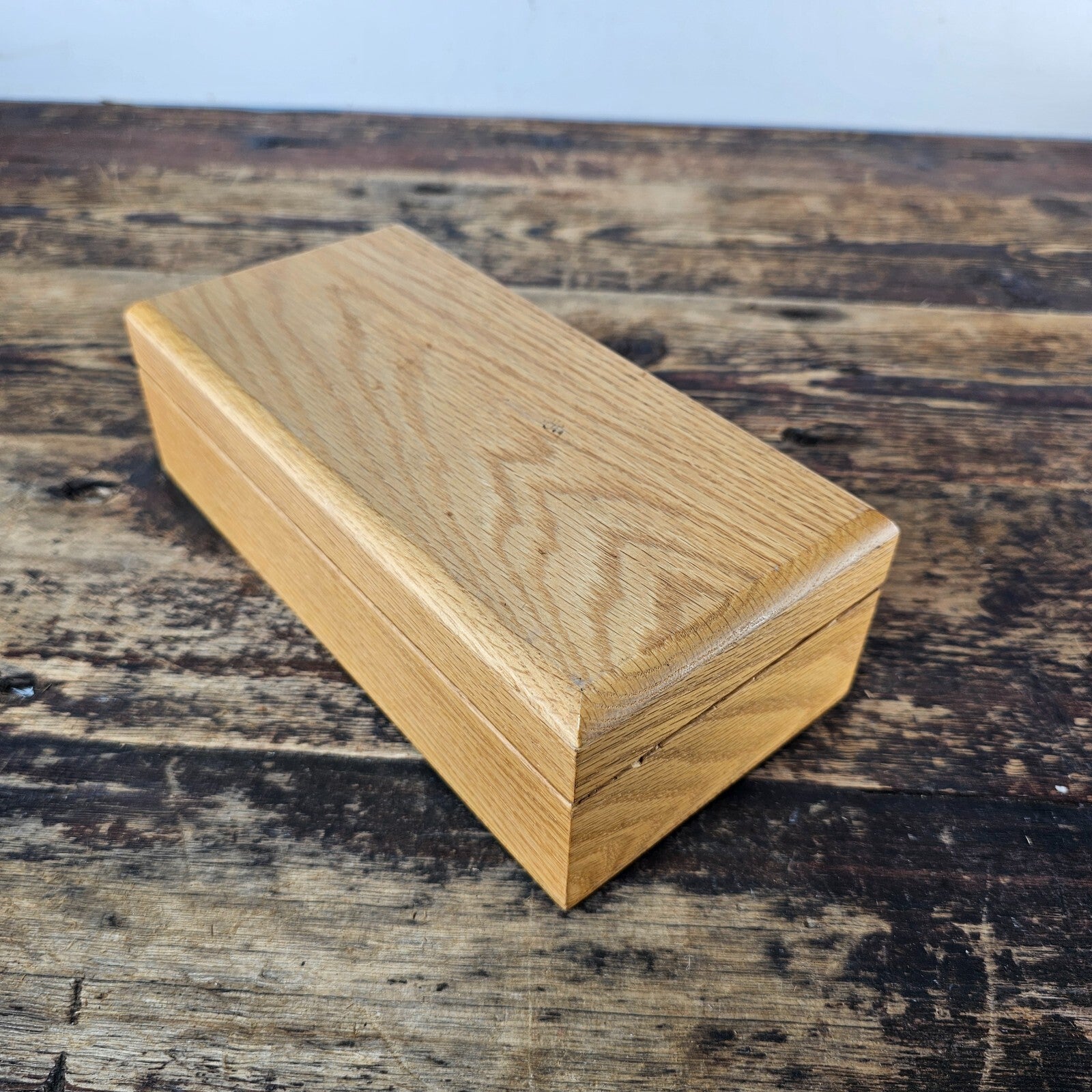 Vintage Solid Oak Wooden Hinged Box / Storage Case