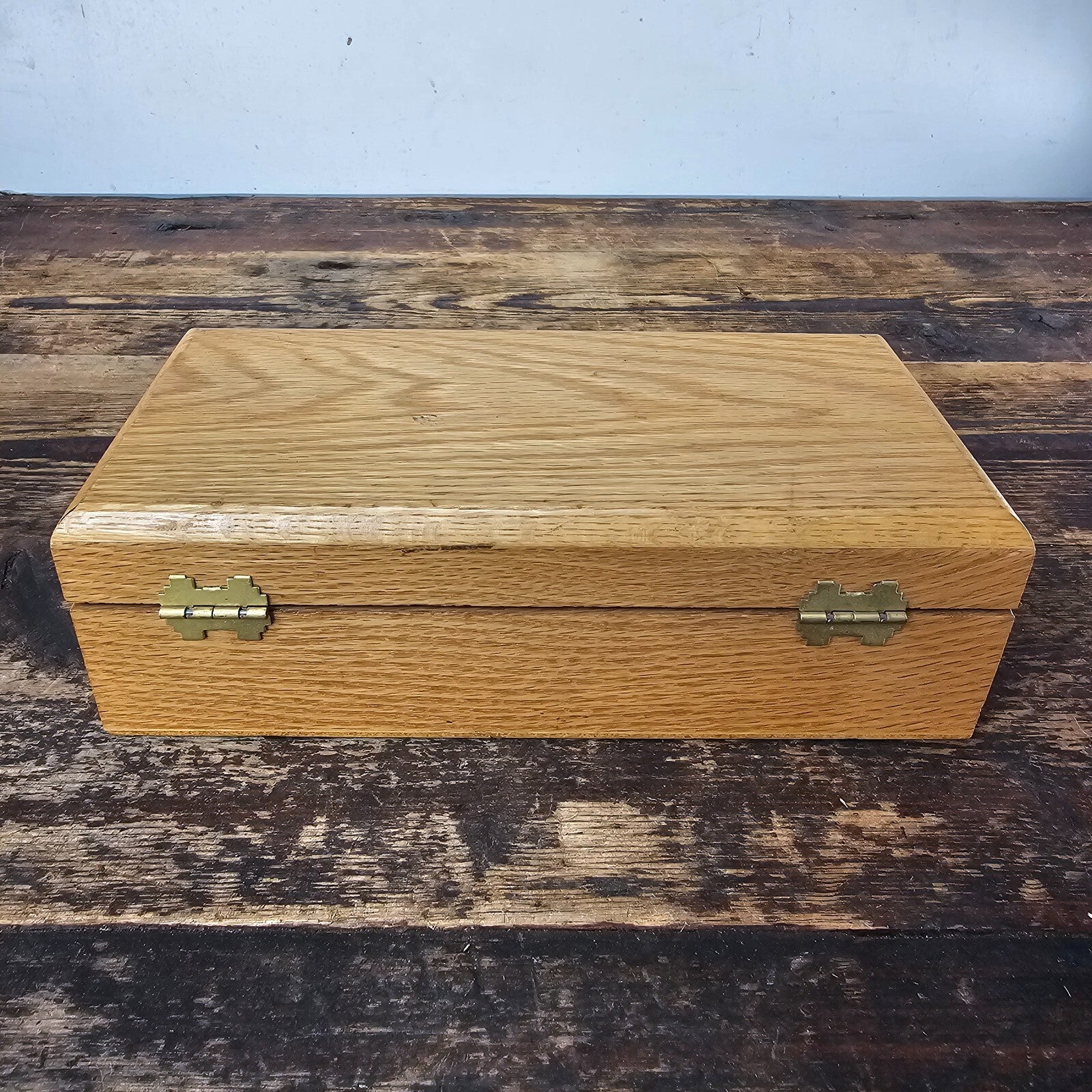 Vintage Solid Oak Wooden Hinged Box / Storage Case