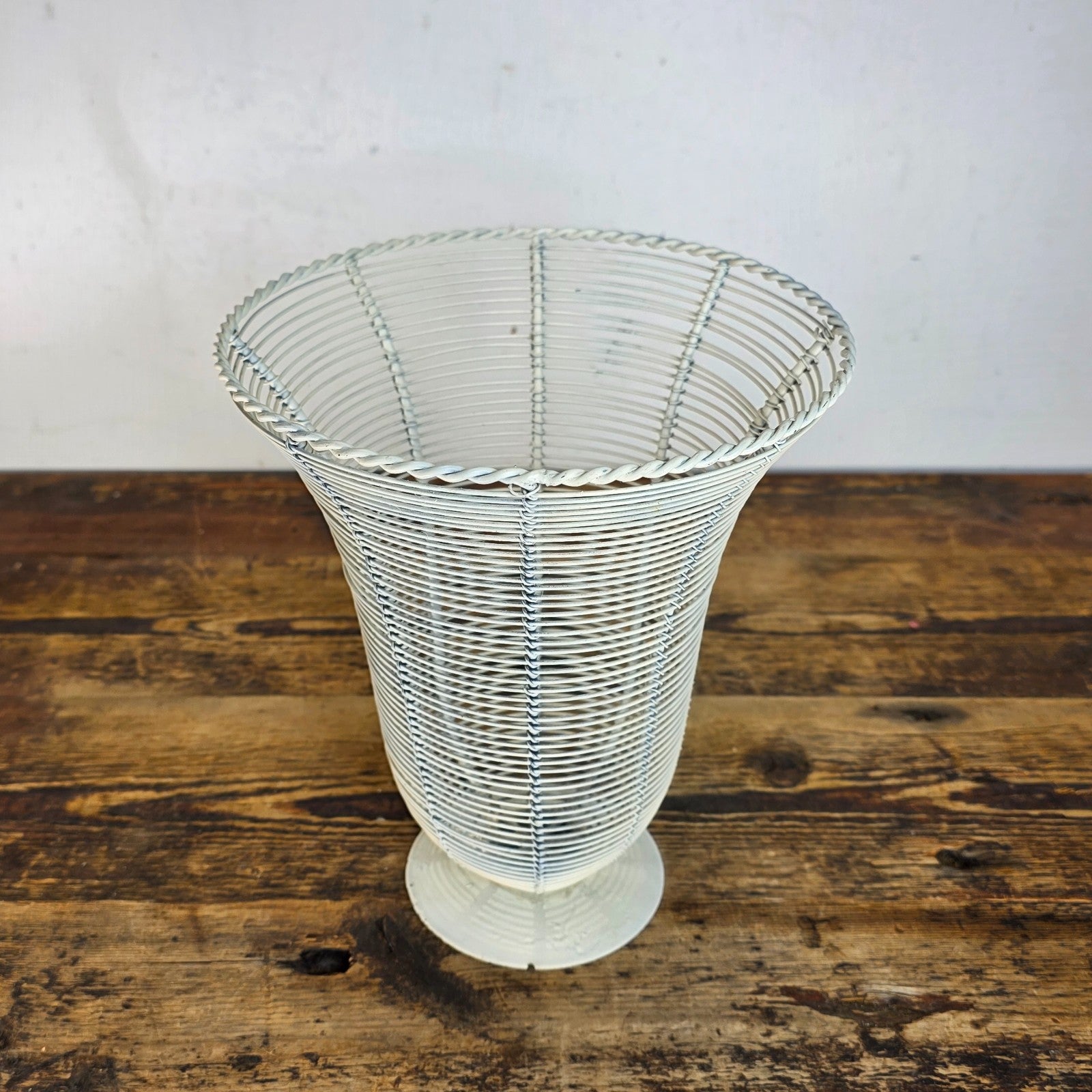 Shabby Chic Wire Urn Basket in White 8.25"Dia × 9.5"H
