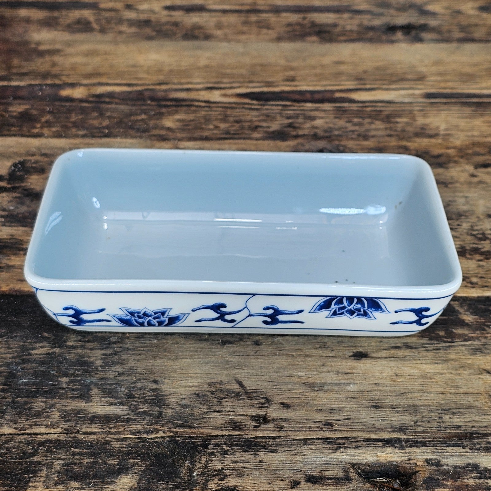 Vintage China Airlines First / Business Class Porcelain Tray by TATUNG