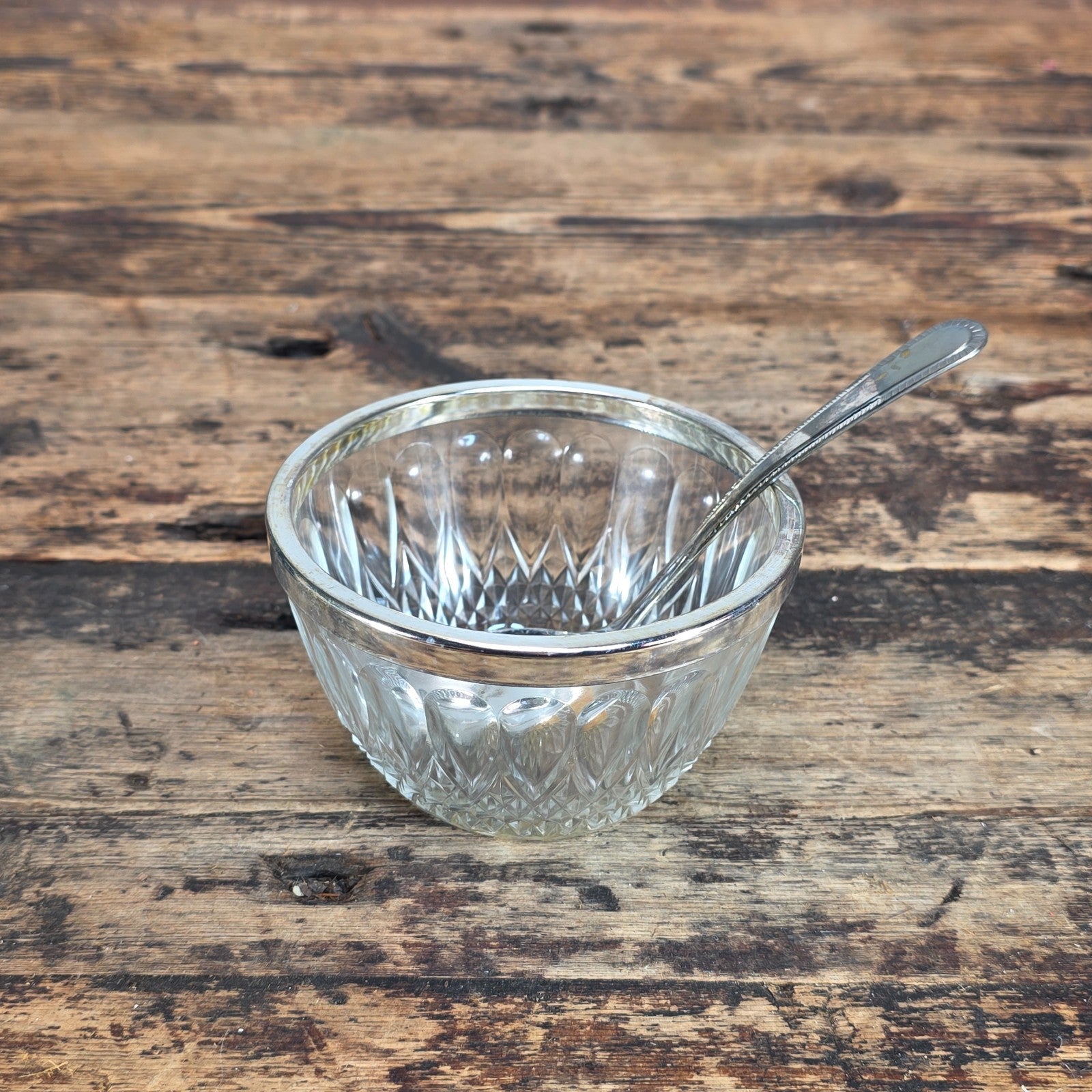 Leonard Silver MFG Silver Plated Crystal Sauce Bowl w Spoon No.371 England