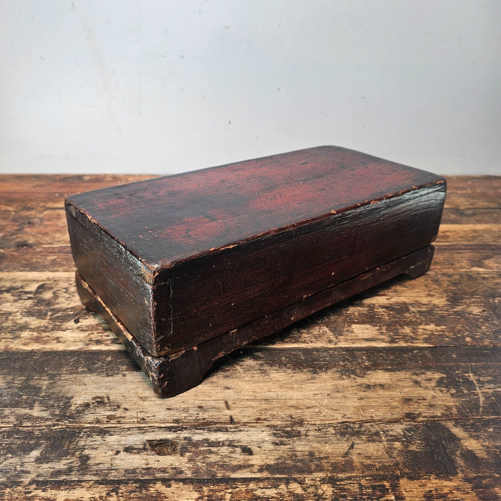 Antique Primitive Wooden Apothecary Box with 8 Wells & Lid