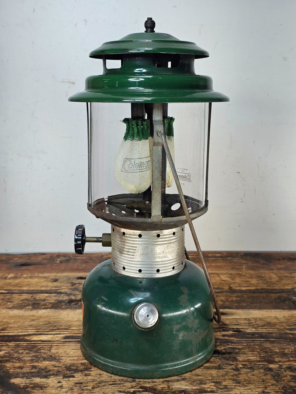 Vintage 1966 Coleman 220F Double Mantle Not Tested