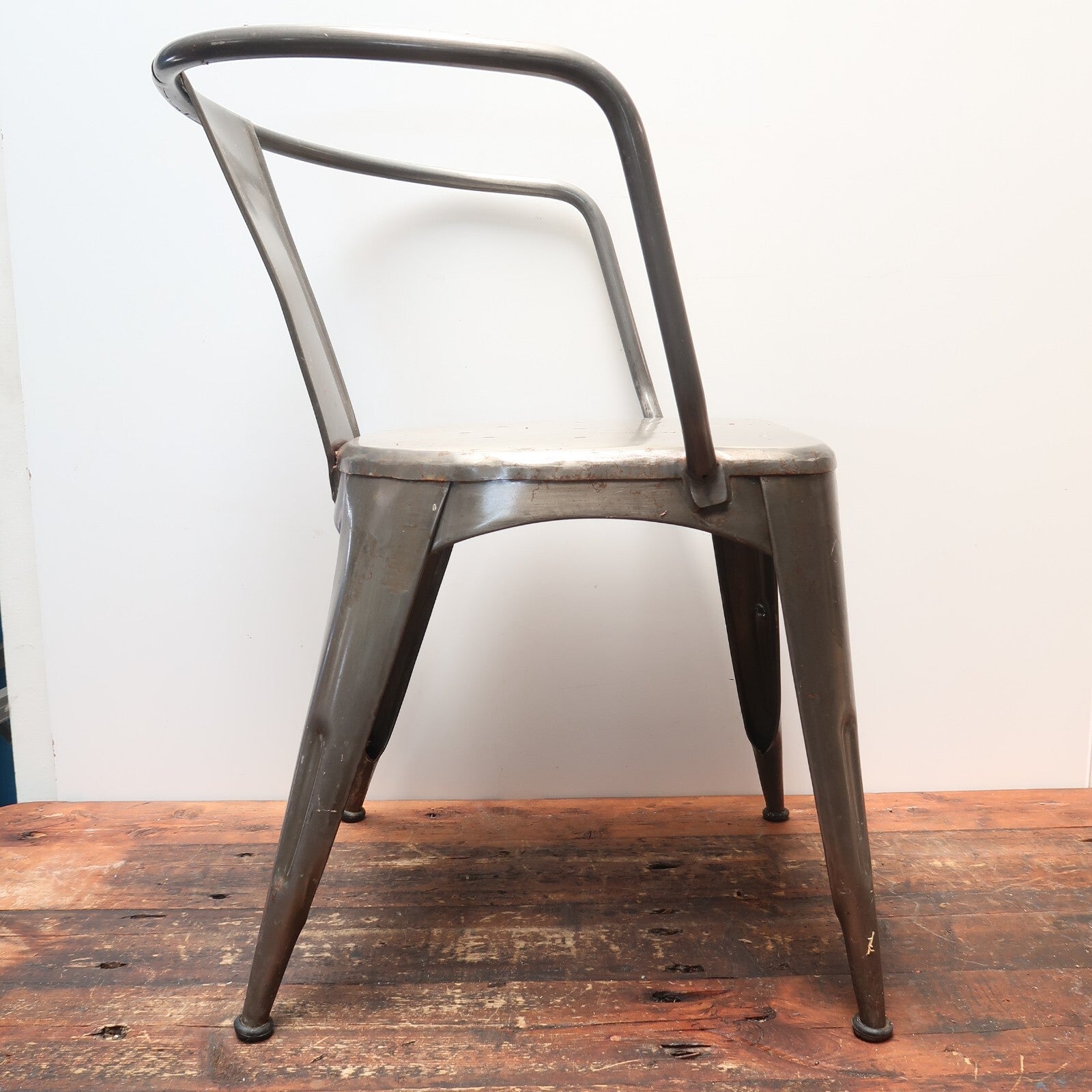 World Market Metal Jackson Tub Chair Polished Metal Patio Chair (A)