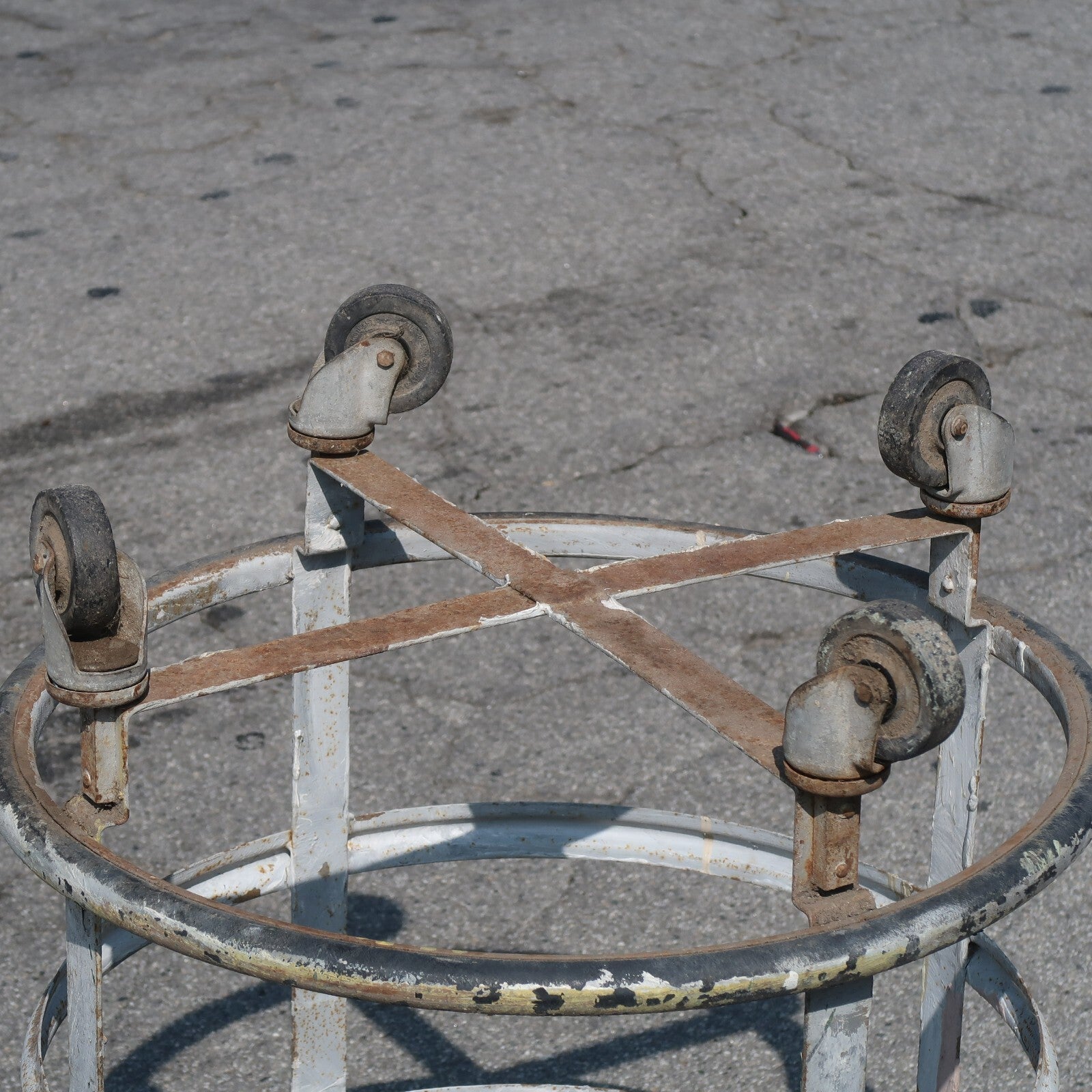 Industrial Cart Round Hamper Trash Can Dolly Wheels Colson Corp. Dia 24" x H 31"