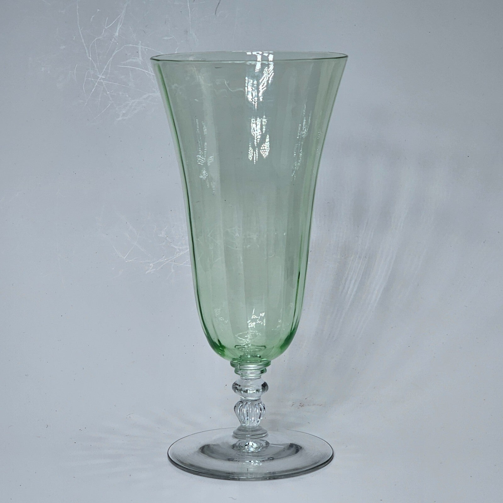 Huntington Glass X101 Green Iced Tea / Water 7.5" H (B)